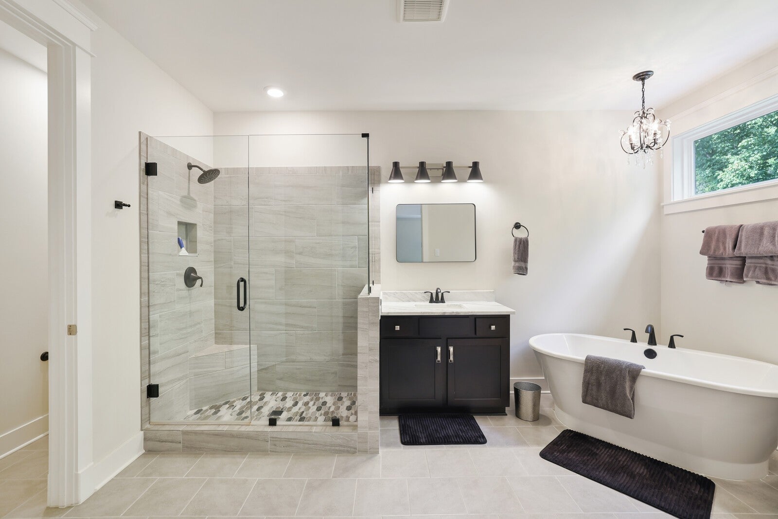 Franklin, Tennessee, 37064, United States, 3 Bedrooms Bedrooms, ,4 BathroomsBathrooms,Residential,Active,1907978
