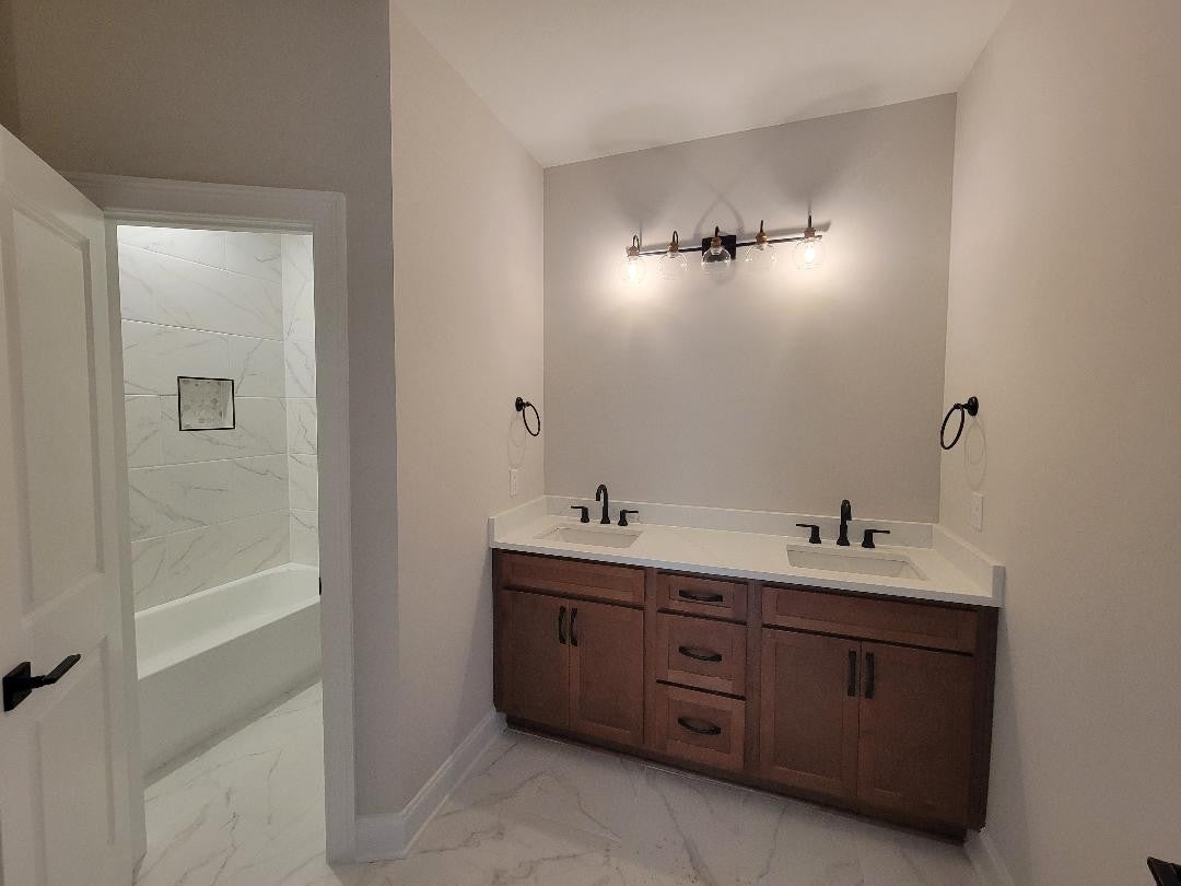 Nolensville, Tennessee, 37135, United States, 5 Bedrooms Bedrooms, ,6 BathroomsBathrooms,Residential,Active,1905109