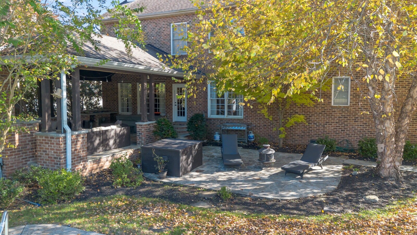 Brentwood, Tennessee, 37027, United States, 5 Bedrooms Bedrooms, ,4 BathroomsBathrooms,Residential,Active,2006880