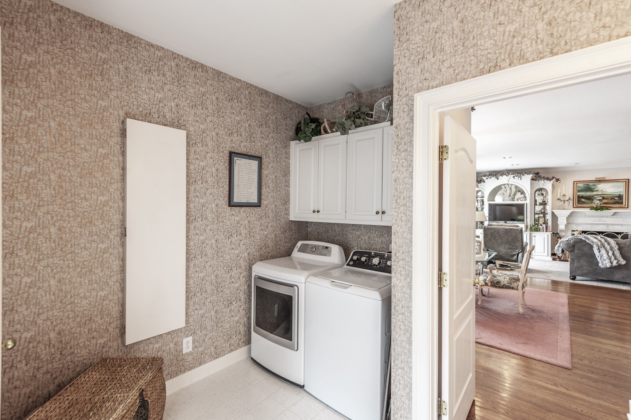 Hendersonville, Tennessee, 37075, United States, 4 Bedrooms Bedrooms, ,4 BathroomsBathrooms,Residential,Active,2003550