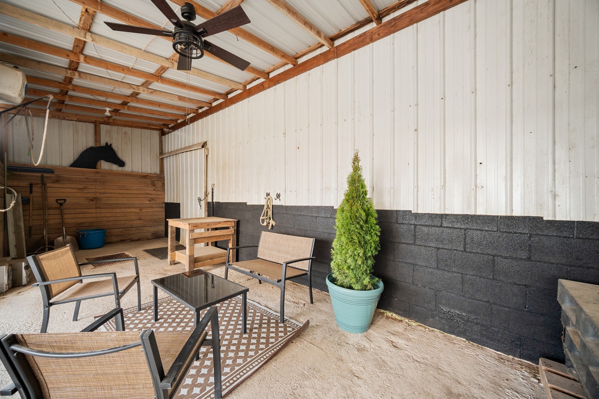 Dowelltown, Tennessee, 37059, United States, 4 Bedrooms Bedrooms, ,2 BathroomsBathrooms,Residential,Active,1745626