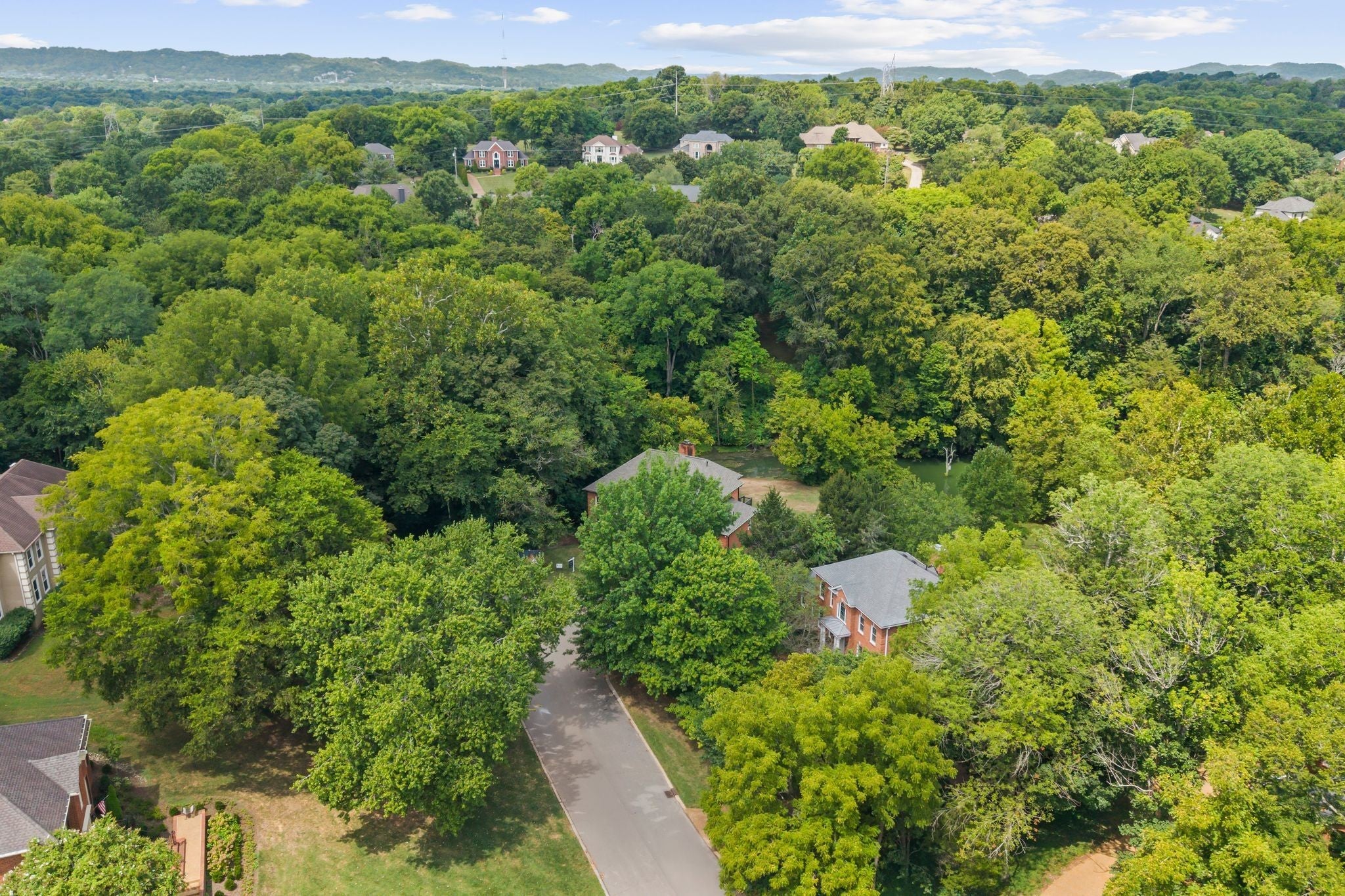 Brentwood, Tennessee, 37027, United States, 5 Bedrooms Bedrooms, ,5 BathroomsBathrooms,Residential,Active,1992550