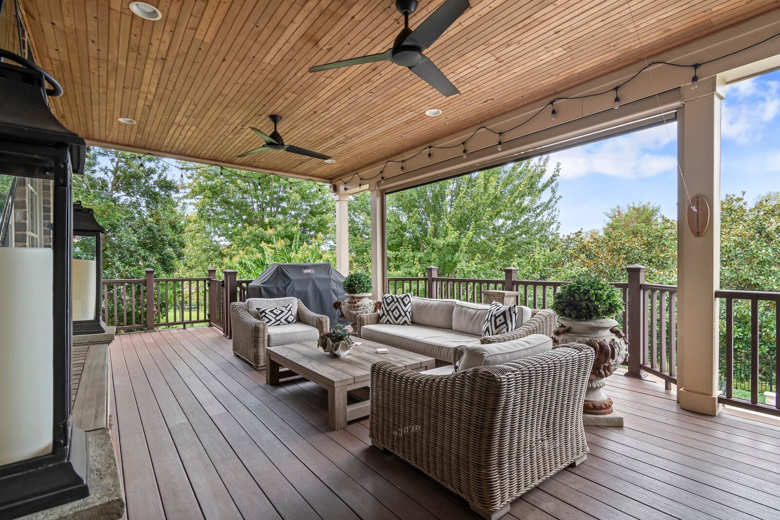 Brentwood, Tennessee, 37027, United States, 5 Bedrooms Bedrooms, ,7 BathroomsBathrooms,Residential,Active,2011215