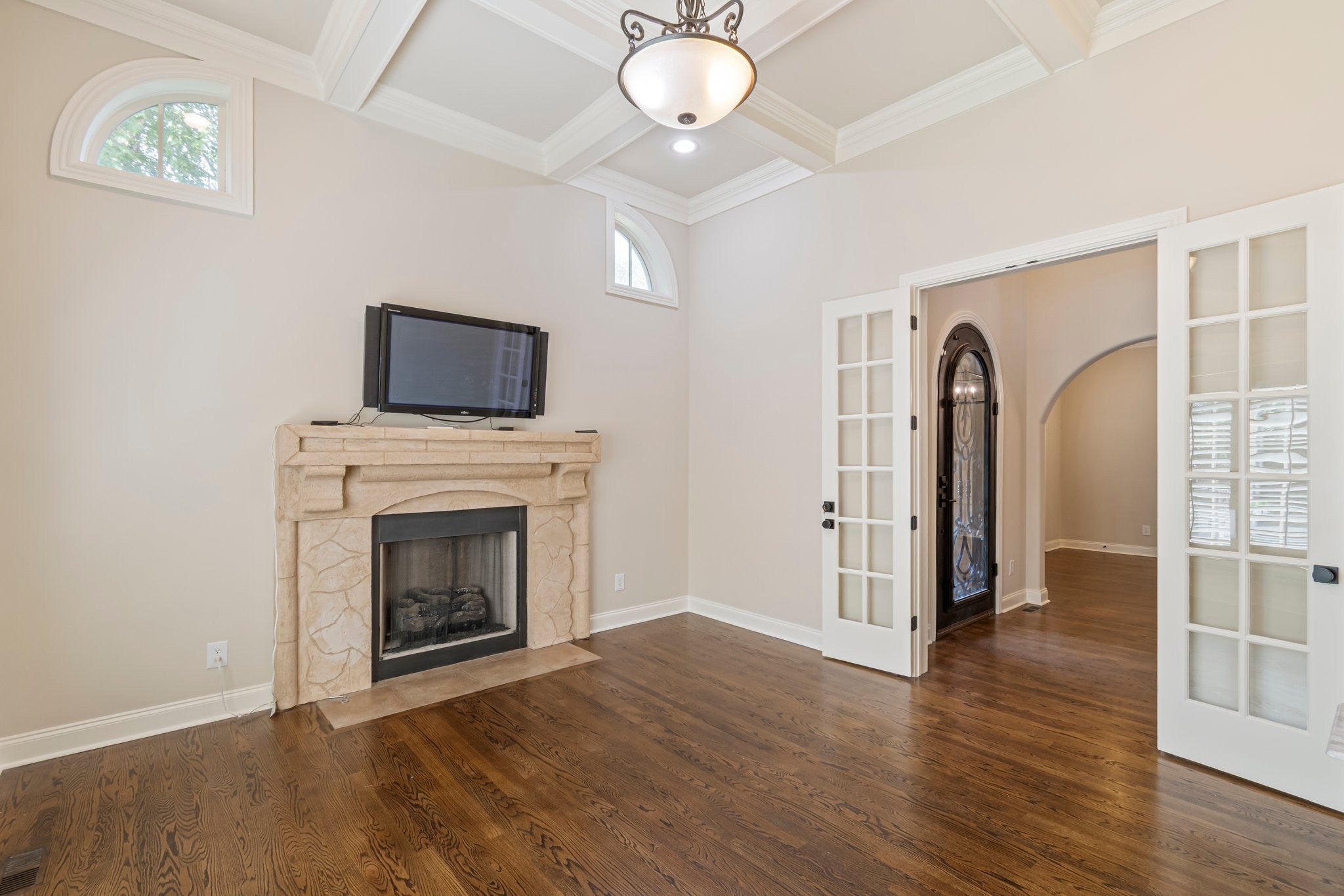 Brentwood, Tennessee, 37027, United States, 5 Bedrooms Bedrooms, ,6 BathroomsBathrooms,Residential,Active,1985582