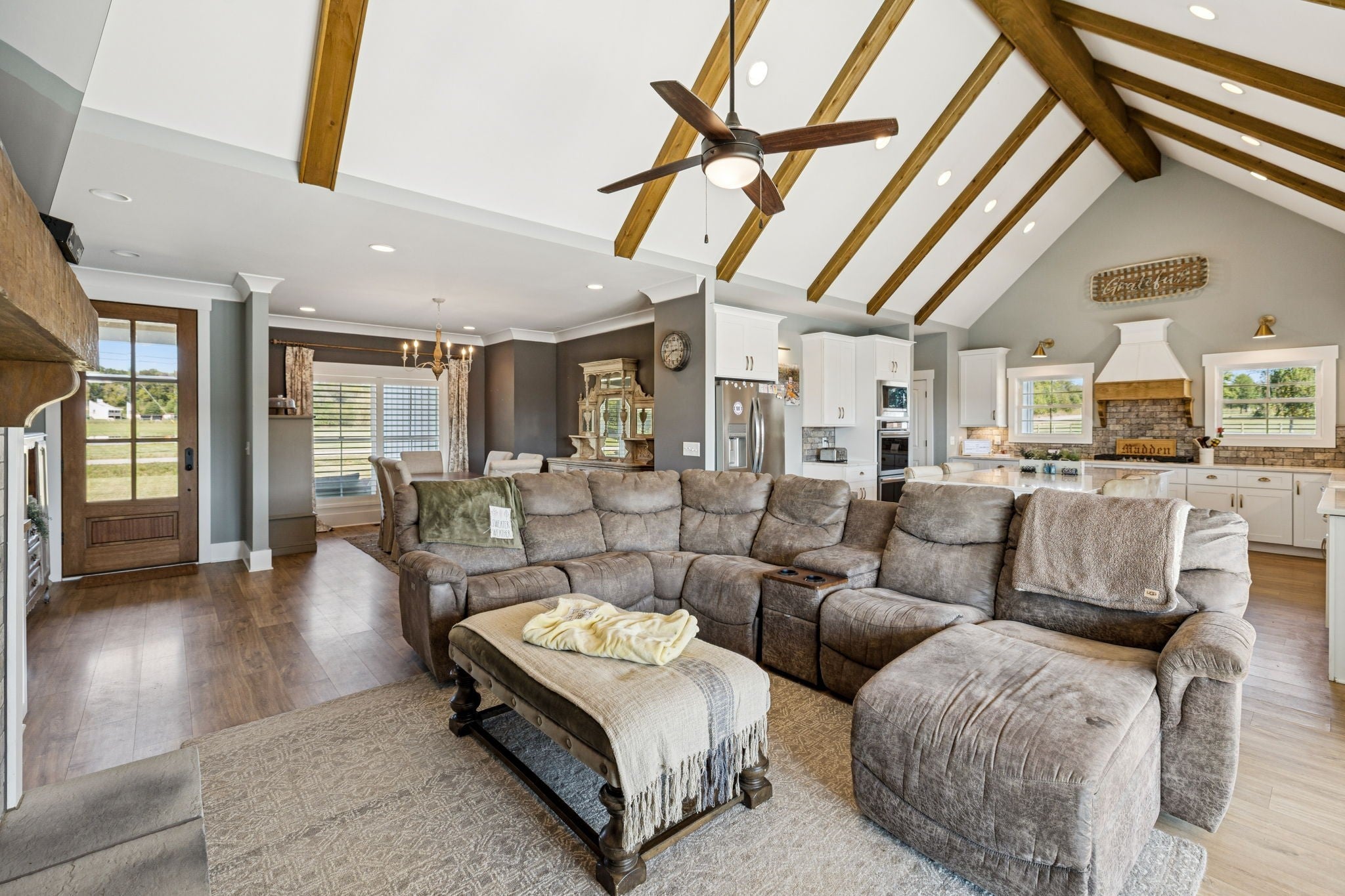 Lebanon, Tennessee, 37090, United States, 3 Bedrooms Bedrooms, ,4 BathroomsBathrooms,Residential,Active,2006888