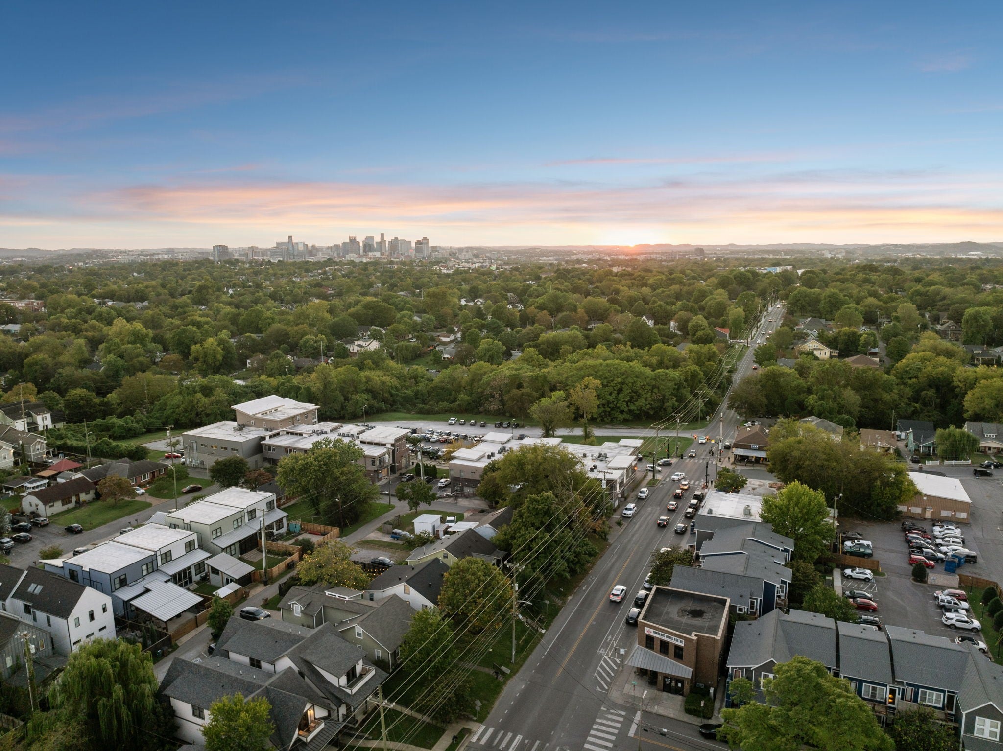Nashville, Tennessee, 37206, United States, 3 Bedrooms Bedrooms, ,2 BathroomsBathrooms,Residential,Active,1912805