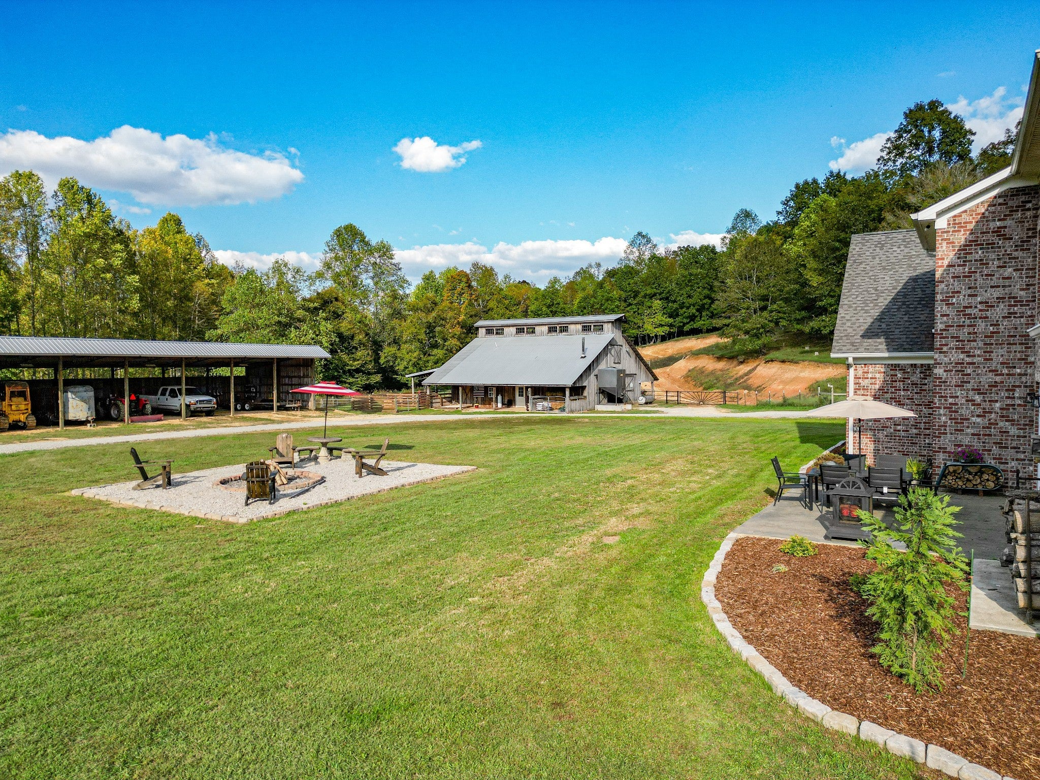 Hohenwald, Tennessee, 38462, United States, 6 Bedrooms Bedrooms, ,3 BathroomsBathrooms,Residential,Active,1964507