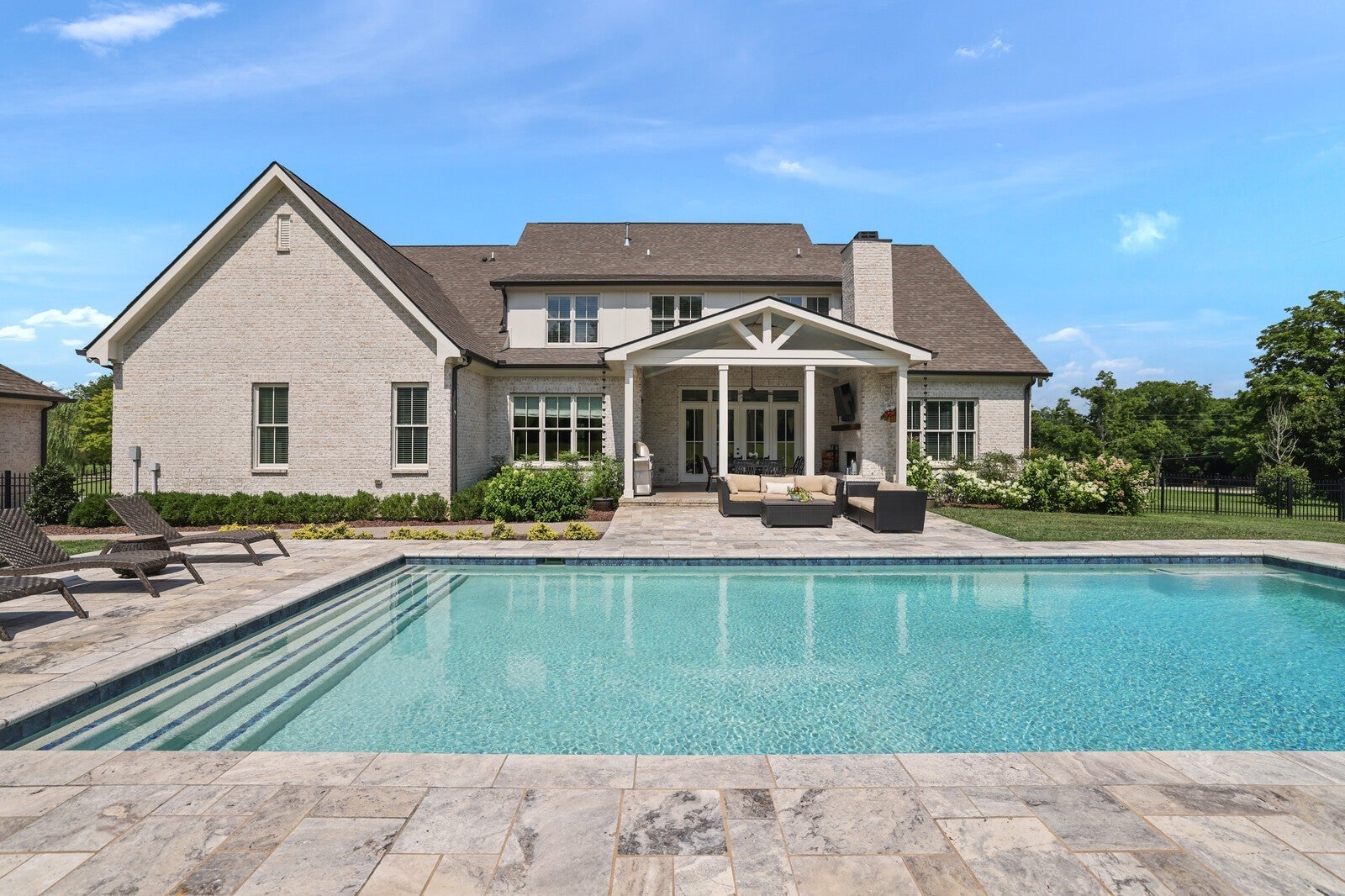 Franklin, Tennessee, 37069, United States, 5 Bedrooms Bedrooms, ,7 BathroomsBathrooms,Residential,Active,1894546