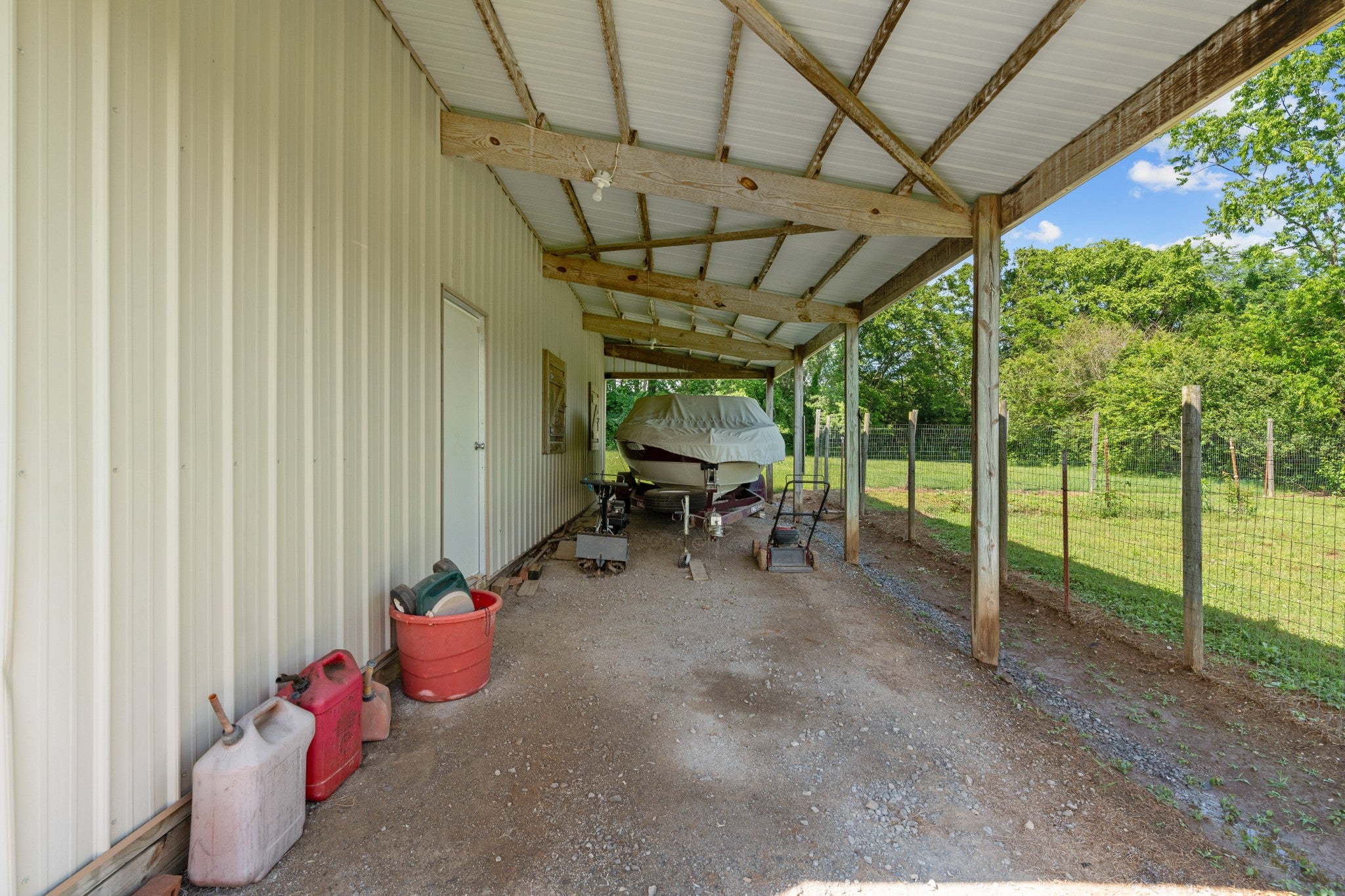 Gallatin, Tennessee, 37066, United States, 4 Bedrooms Bedrooms, ,5 BathroomsBathrooms,Residential,Active,1834473