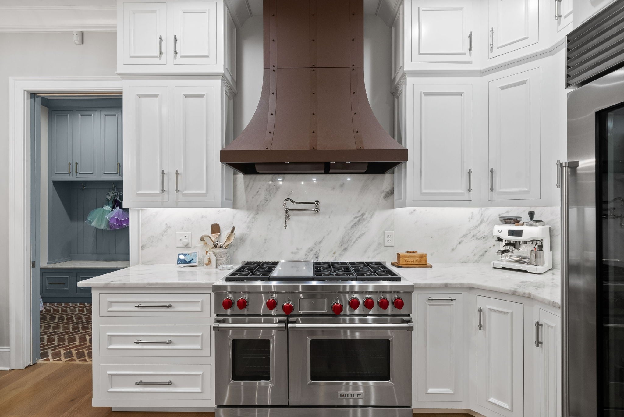 Clarksville, Tennessee, 37043, United States, 7 Bedrooms Bedrooms, ,4 BathroomsBathrooms,Residential,Active,1994960