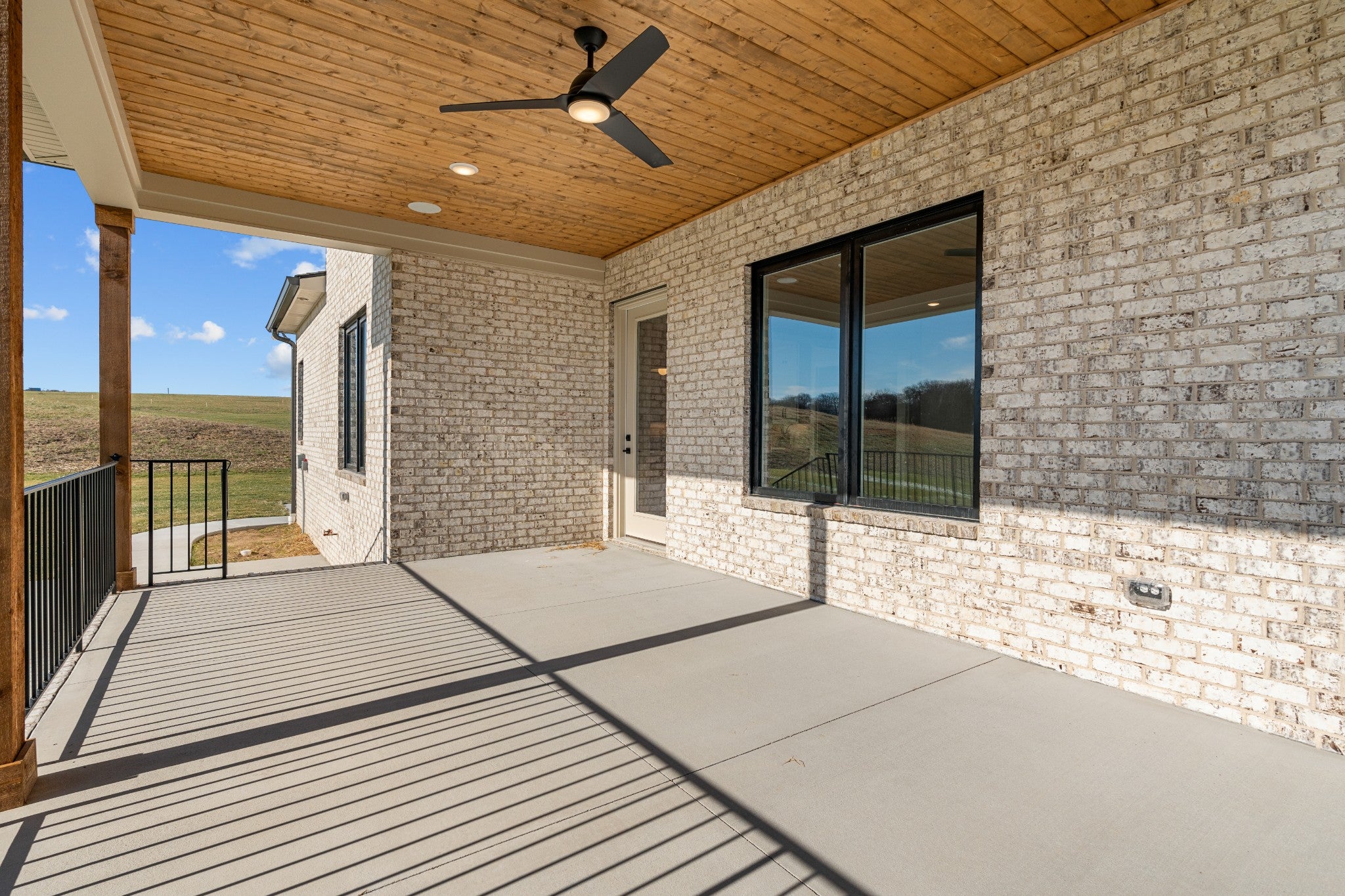 Lebanon, Tennessee, 37087, United States, 5 Bedrooms Bedrooms, ,5 BathroomsBathrooms,Residential,Active,2006870