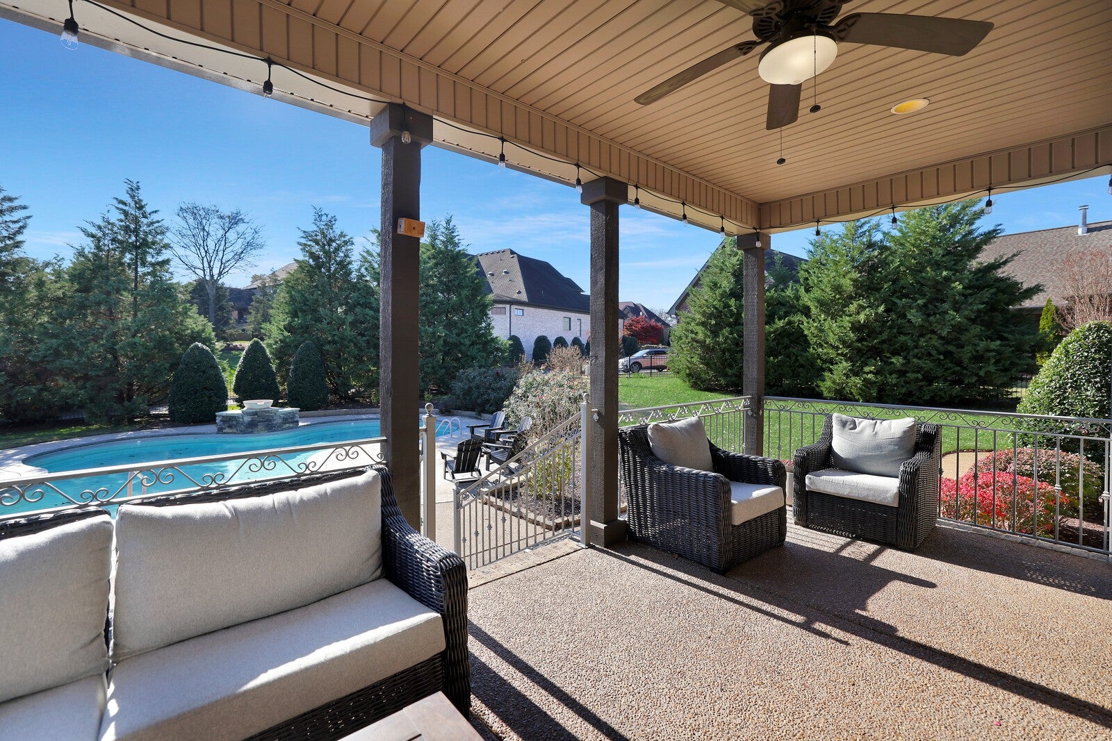 Lebanon, Tennessee, 37087, United States, 4 Bedrooms Bedrooms, ,4 BathroomsBathrooms,Residential,Active,1994975