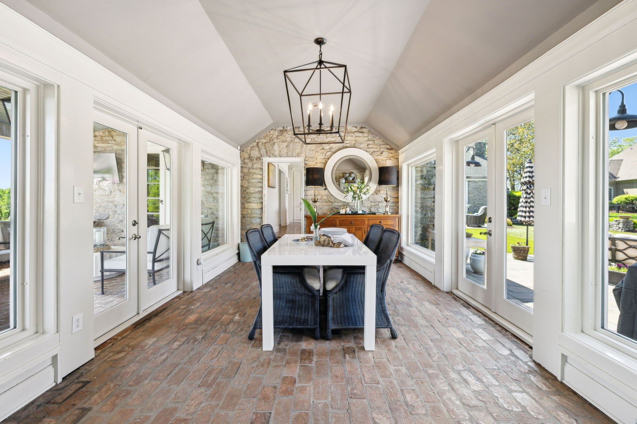 Hendersonville, Tennessee, 37075, United States, 4 Bedrooms Bedrooms, ,4 BathroomsBathrooms,Residential,Active,1889035