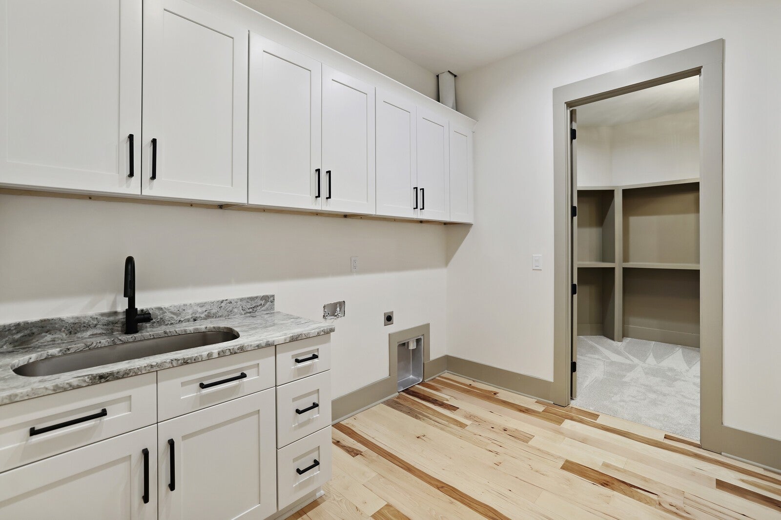 Lebanon, Tennessee, 37087, United States, 5 Bedrooms Bedrooms, ,6 BathroomsBathrooms,Residential,Active,2001060