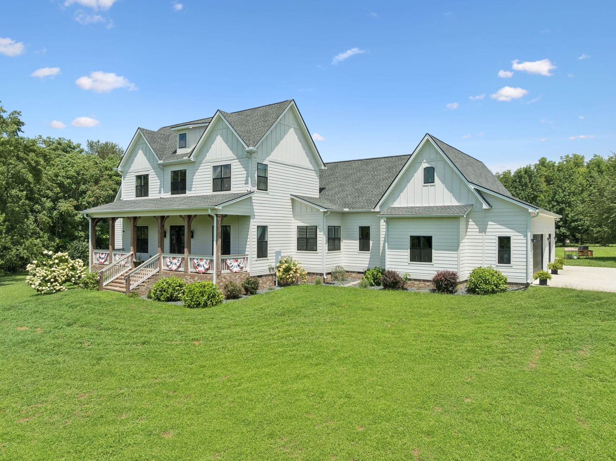 College Grove, Tennessee, 37046, United States, 4 Bedrooms Bedrooms, ,4 BathroomsBathrooms,Residential,Active,1903190