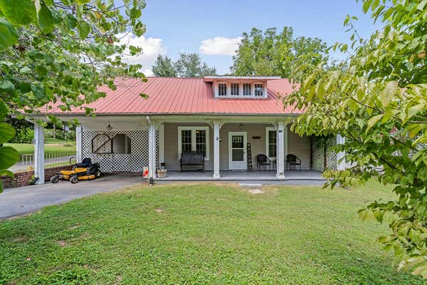 172 DALE ST, RED BOILING SPRINGS, TN 37150 - Image 1