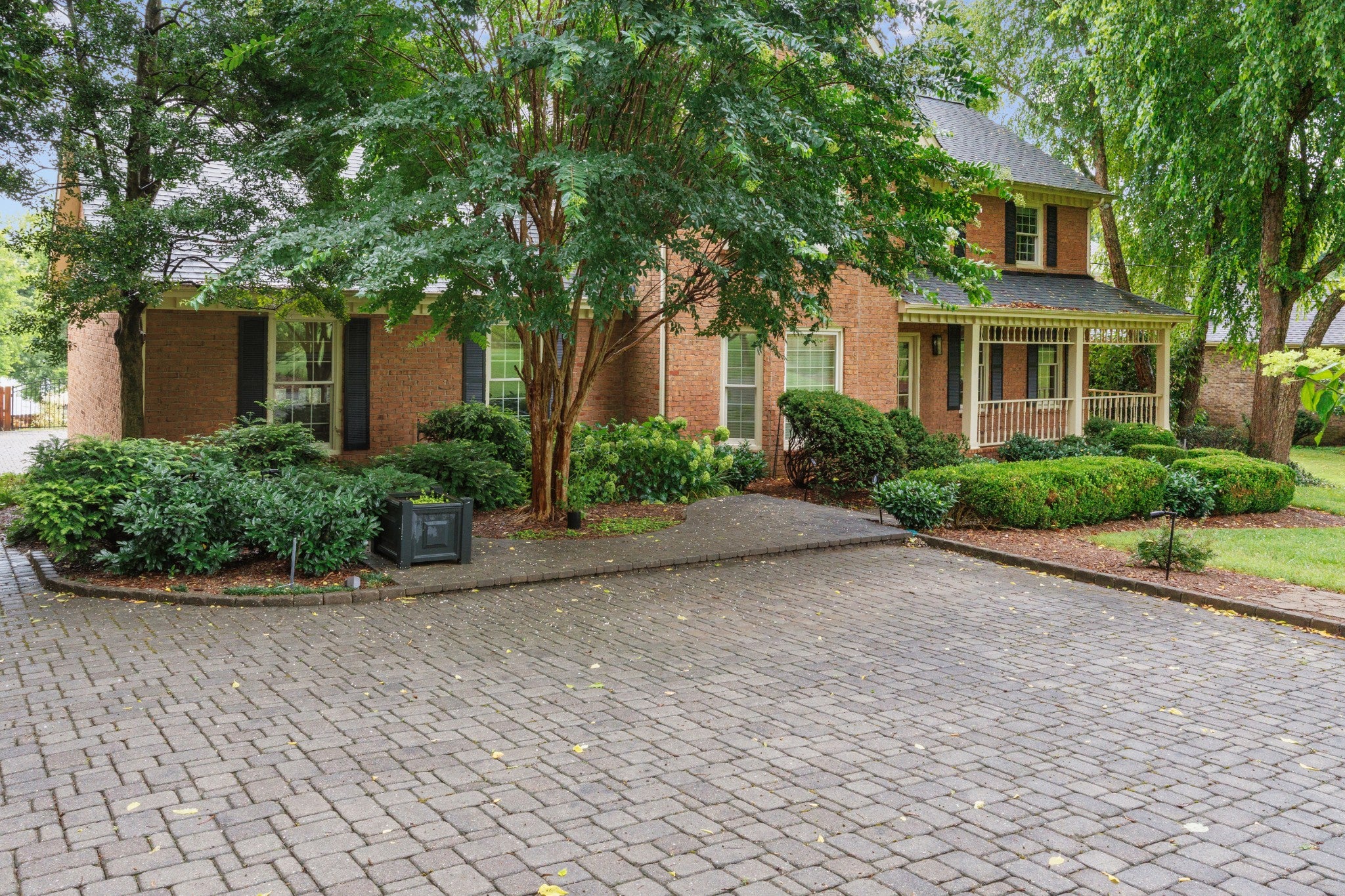 Gallatin, Tennessee, 37066, United States, 4 Bedrooms Bedrooms, ,3 BathroomsBathrooms,Residential,Active,1886830