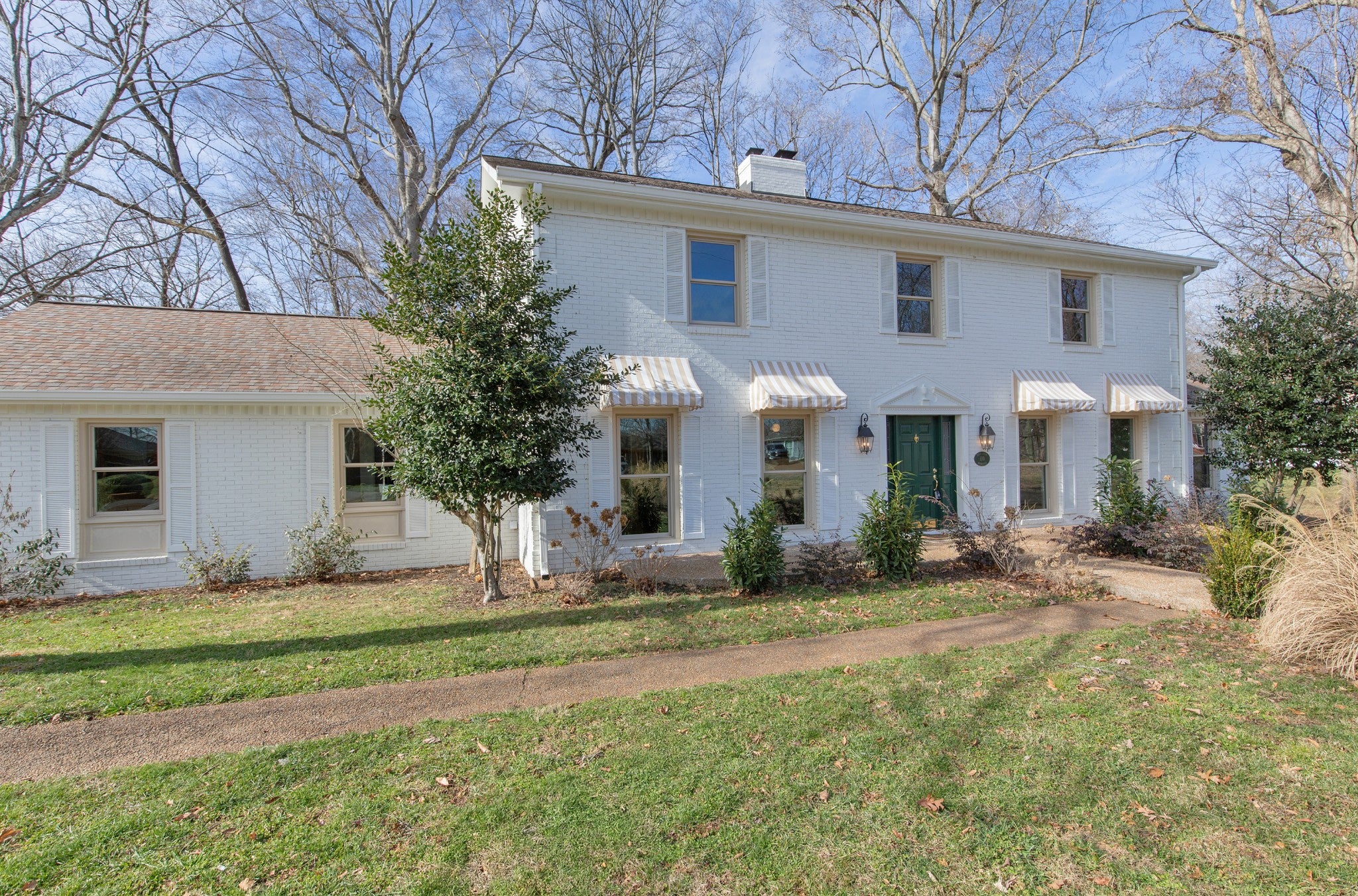Hendersonville, Tennessee, 37075, United States, 4 Bedrooms Bedrooms, ,3 BathroomsBathrooms,Residential,Active,2014174