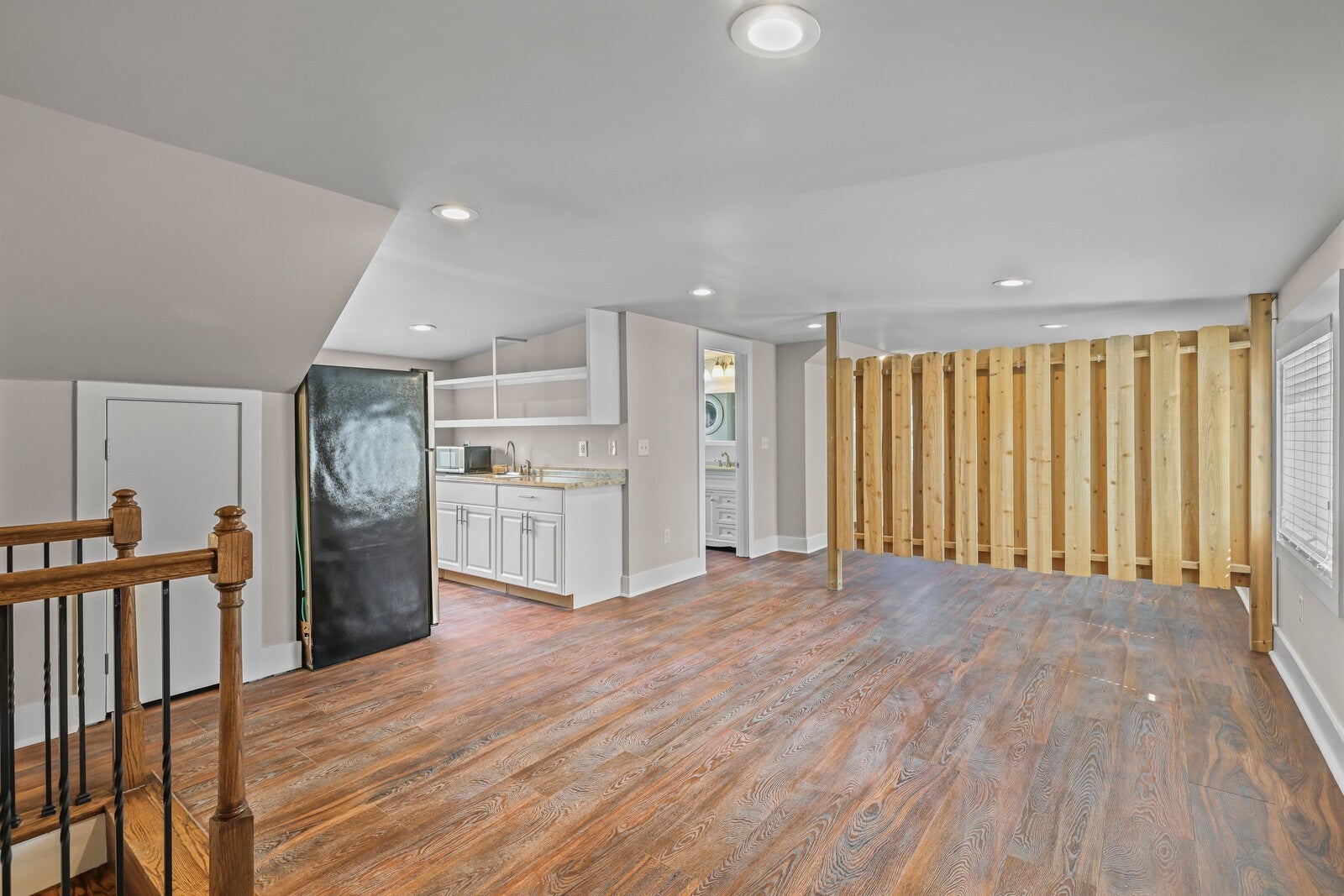 Nashville, Tennessee, 37212, United States, 4 Bedrooms Bedrooms, ,4 BathroomsBathrooms,Residential,Active,1999175