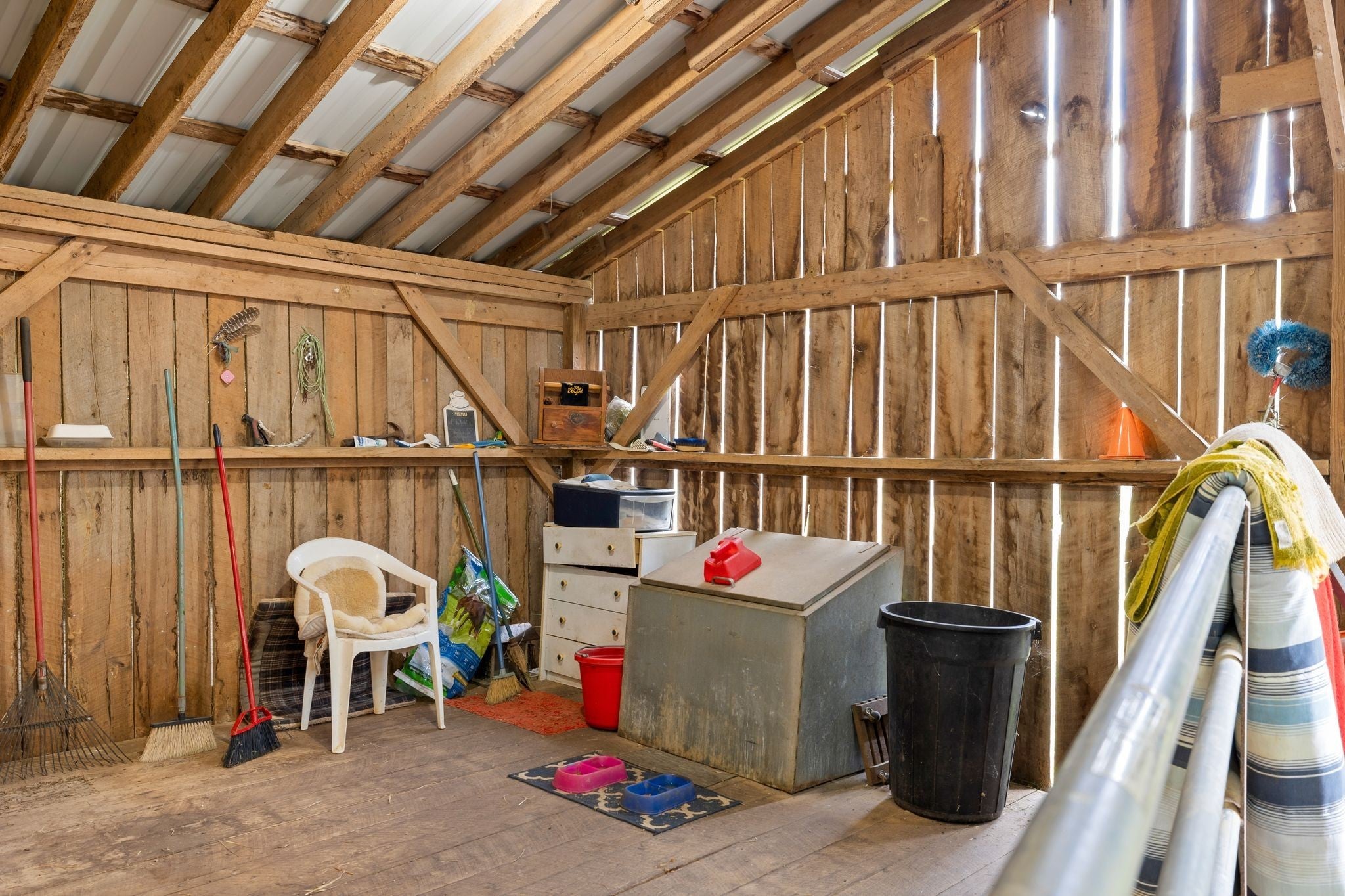 Columbia, Tennessee, 38401, United States, 3 Bedrooms Bedrooms, ,3 BathroomsBathrooms,Residential,Active,1936631