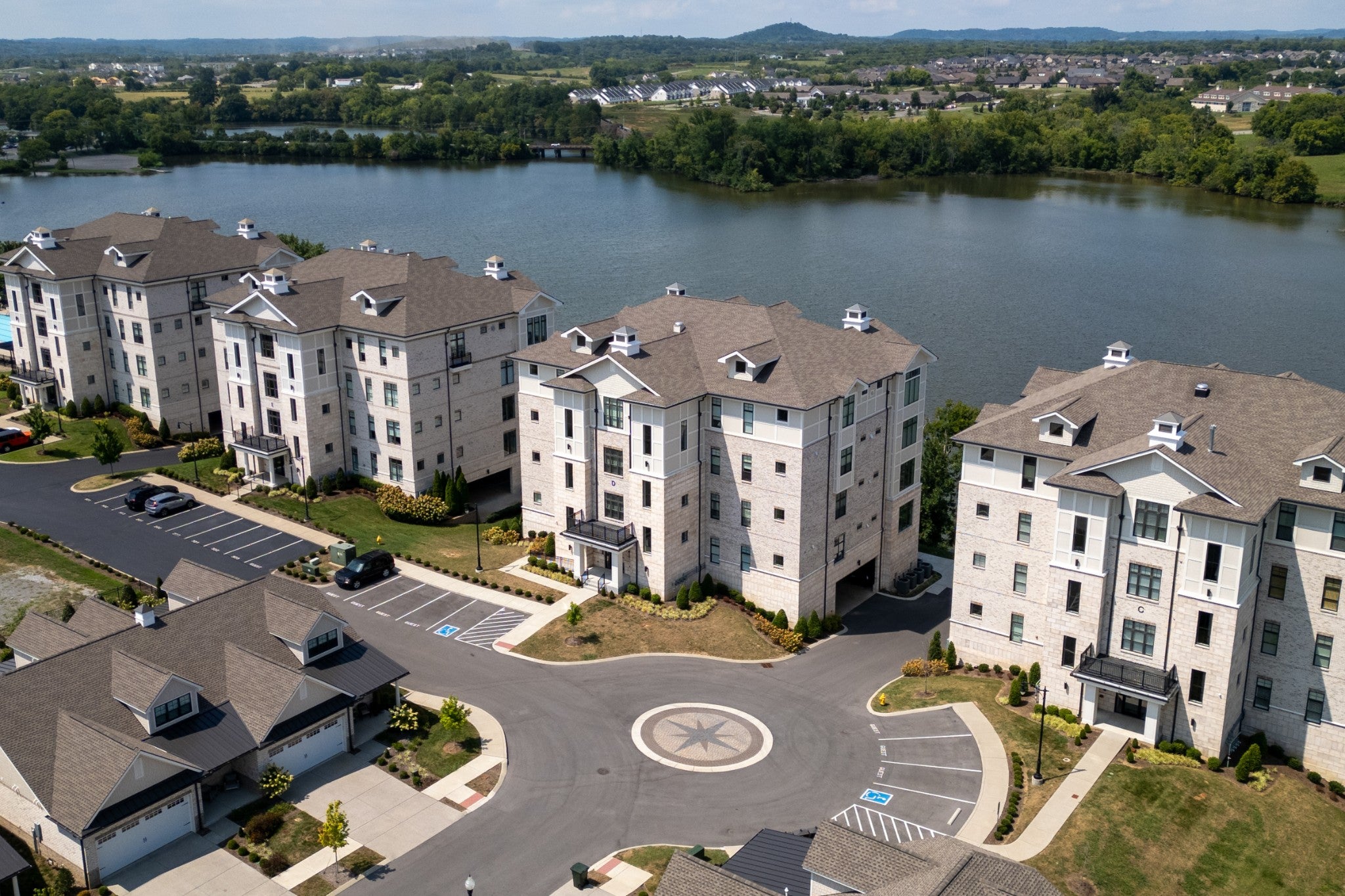 Gallatin, Tennessee, 37066, United States, 3 Bedrooms Bedrooms, ,3 BathroomsBathrooms,Residential,Active,1936607