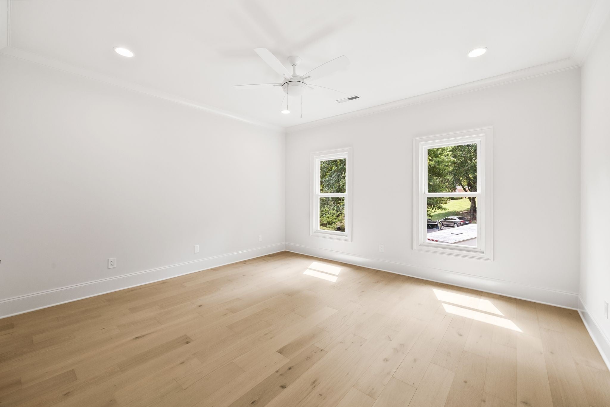 Brentwood, Tennessee, 37027, United States, 5 Bedrooms Bedrooms, ,5 BathroomsBathrooms,Residential,Active,1992550