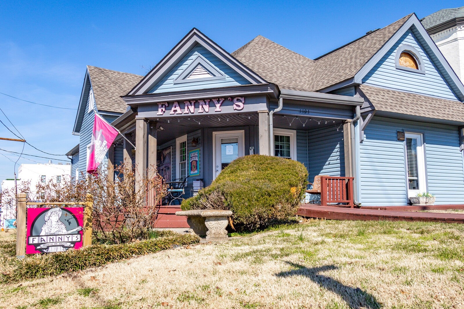 Nashville, Tennessee, 37206, United States, 4 Bedrooms Bedrooms, ,3 BathroomsBathrooms,Residential,Active,1969649