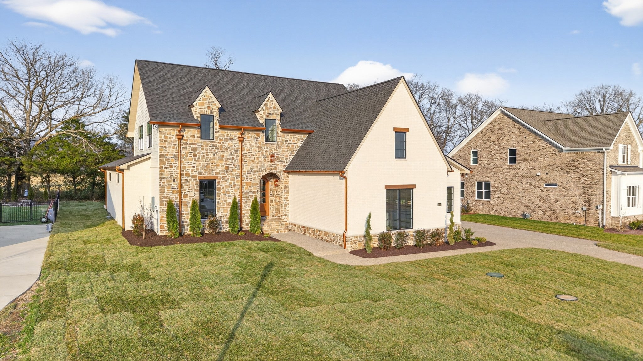 Murfreesboro, Tennessee, 37130, United States, 5 Bedrooms Bedrooms, ,5 BathroomsBathrooms,Residential,Active,2007162