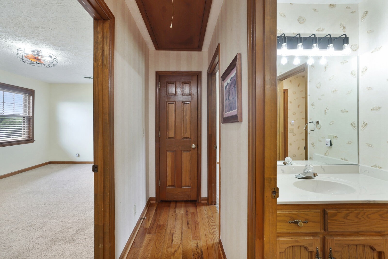 Goodlettsville, Tennessee, 37072, United States, 4 Bedrooms Bedrooms, ,4 BathroomsBathrooms,Residential,Active,1853351