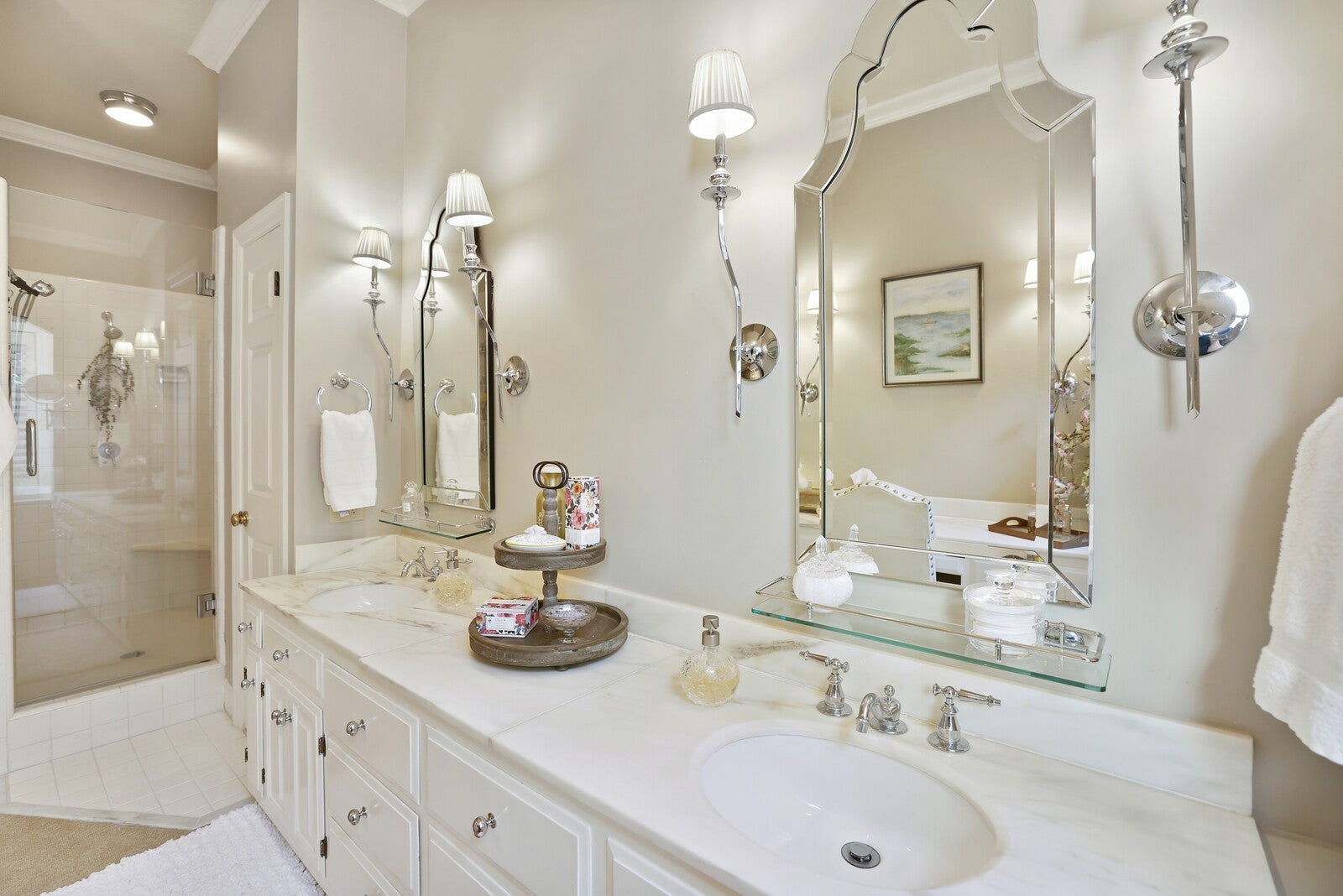 Nashville, Tennessee, 37205, United States, 4 Bedrooms Bedrooms, ,4 BathroomsBathrooms,Residential,Active,1953261