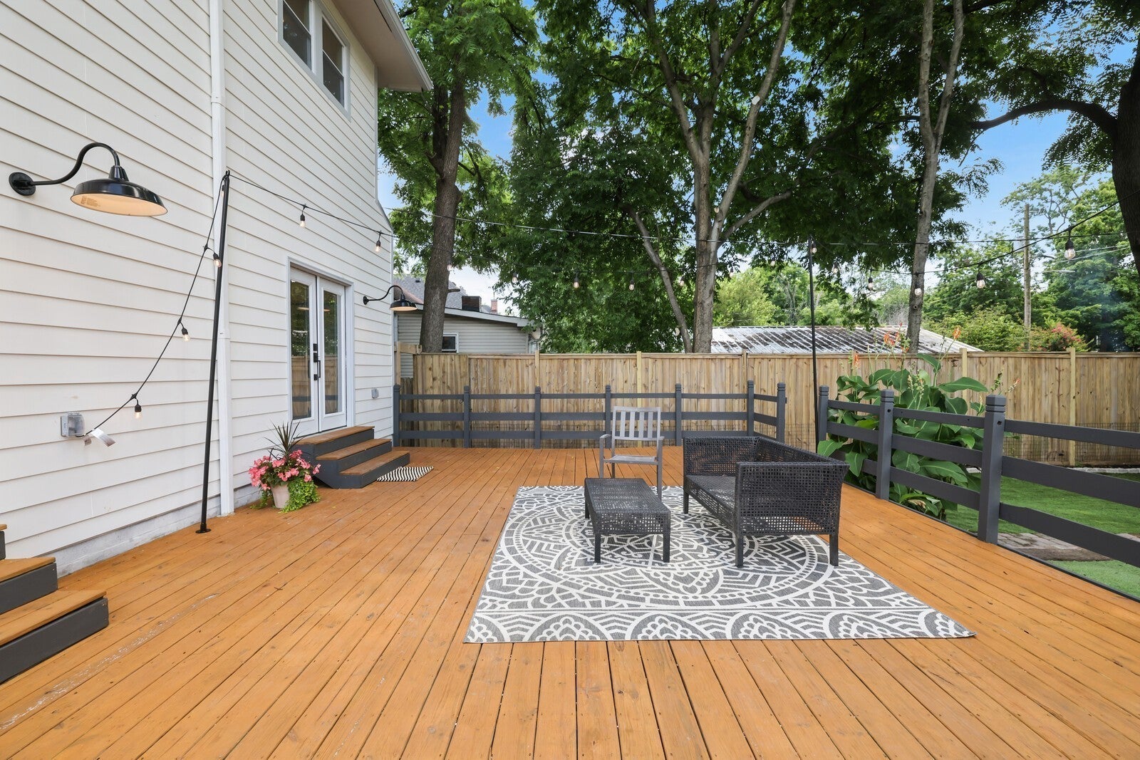 Nashville, Tennessee, 37206, United States, 4 Bedrooms Bedrooms, ,4 BathroomsBathrooms,Residential,Active,2007628