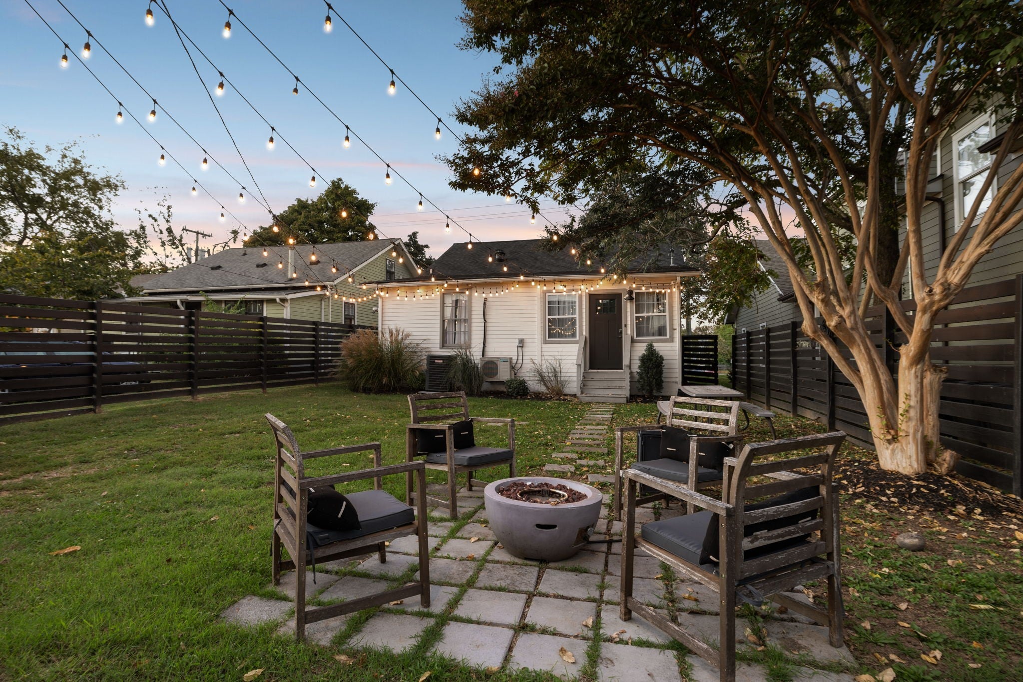 Nashville, Tennessee, 37206, United States, 3 Bedrooms Bedrooms, ,2 BathroomsBathrooms,Residential,Active,1912805