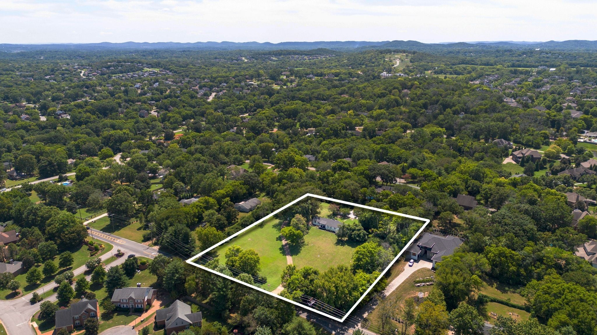 Brentwood, Tennessee, 37027, United States, 3 Bedrooms Bedrooms, ,1 BathroomBathrooms,Residential,Active,1944268