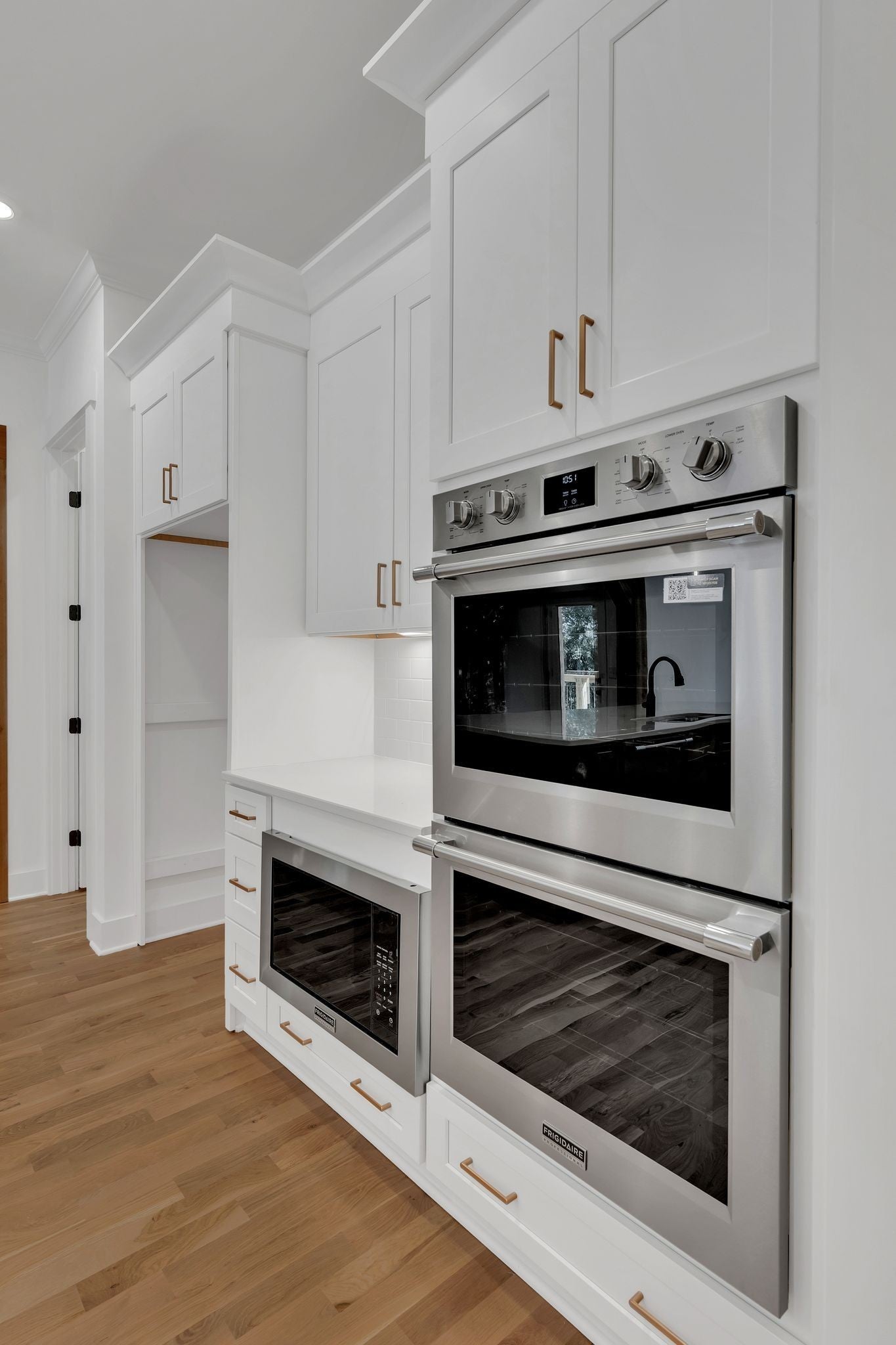 Hendersonville, Tennessee, 37075, United States, 4 Bedrooms Bedrooms, ,4 BathroomsBathrooms,Residential,Active,2011440