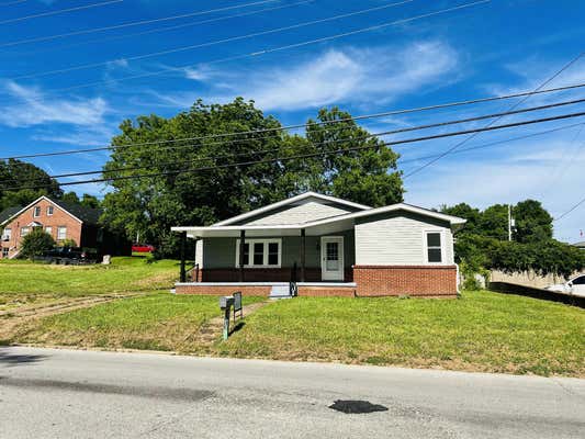 112 WASHINGTON AVE, CAMDEN, TN 38320 - Image 1