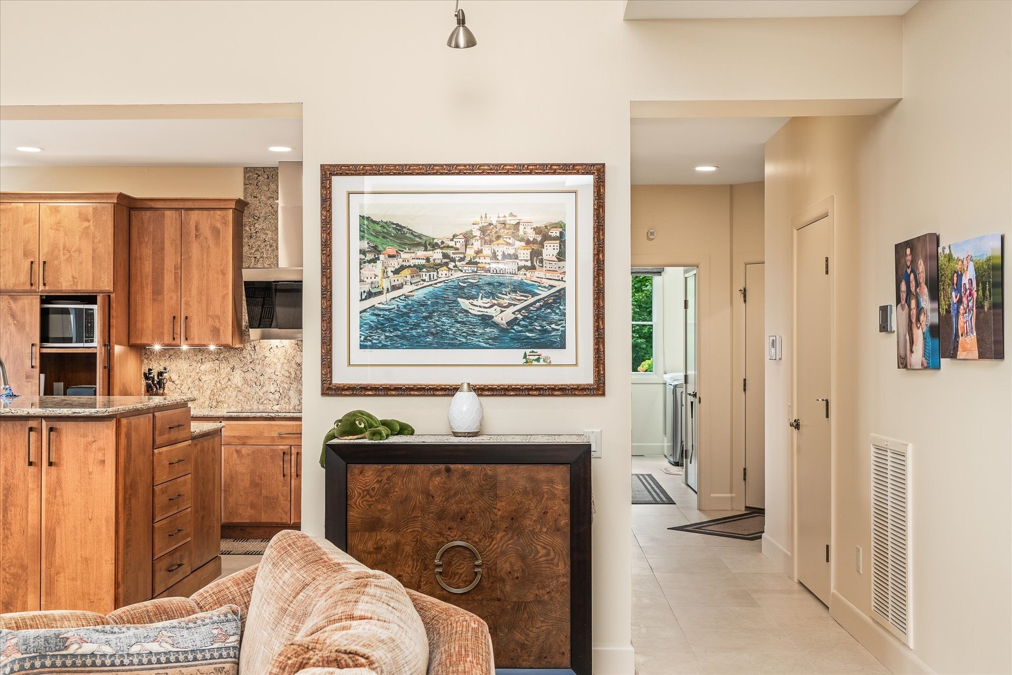 Crossville, Tennessee, 38558, United States, 4 Bedrooms Bedrooms, ,4 BathroomsBathrooms,Residential,Active,1968432