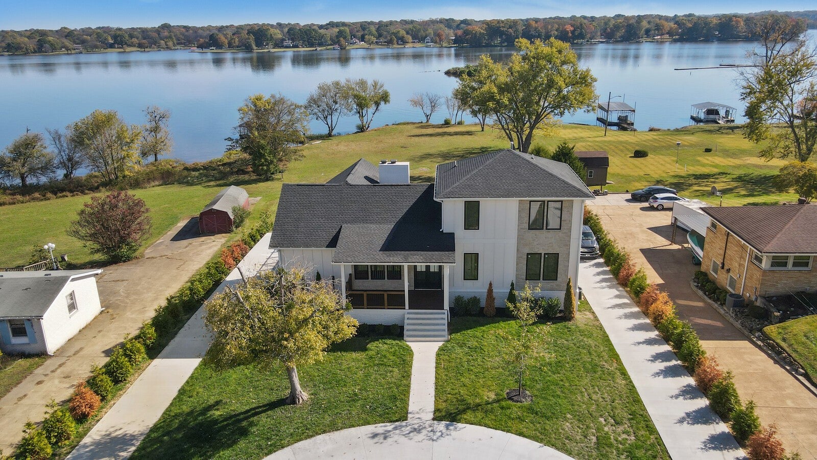 Hendersonville, Tennessee, 37075, United States, 5 Bedrooms Bedrooms, ,5 BathroomsBathrooms,Residential,Active,1988446