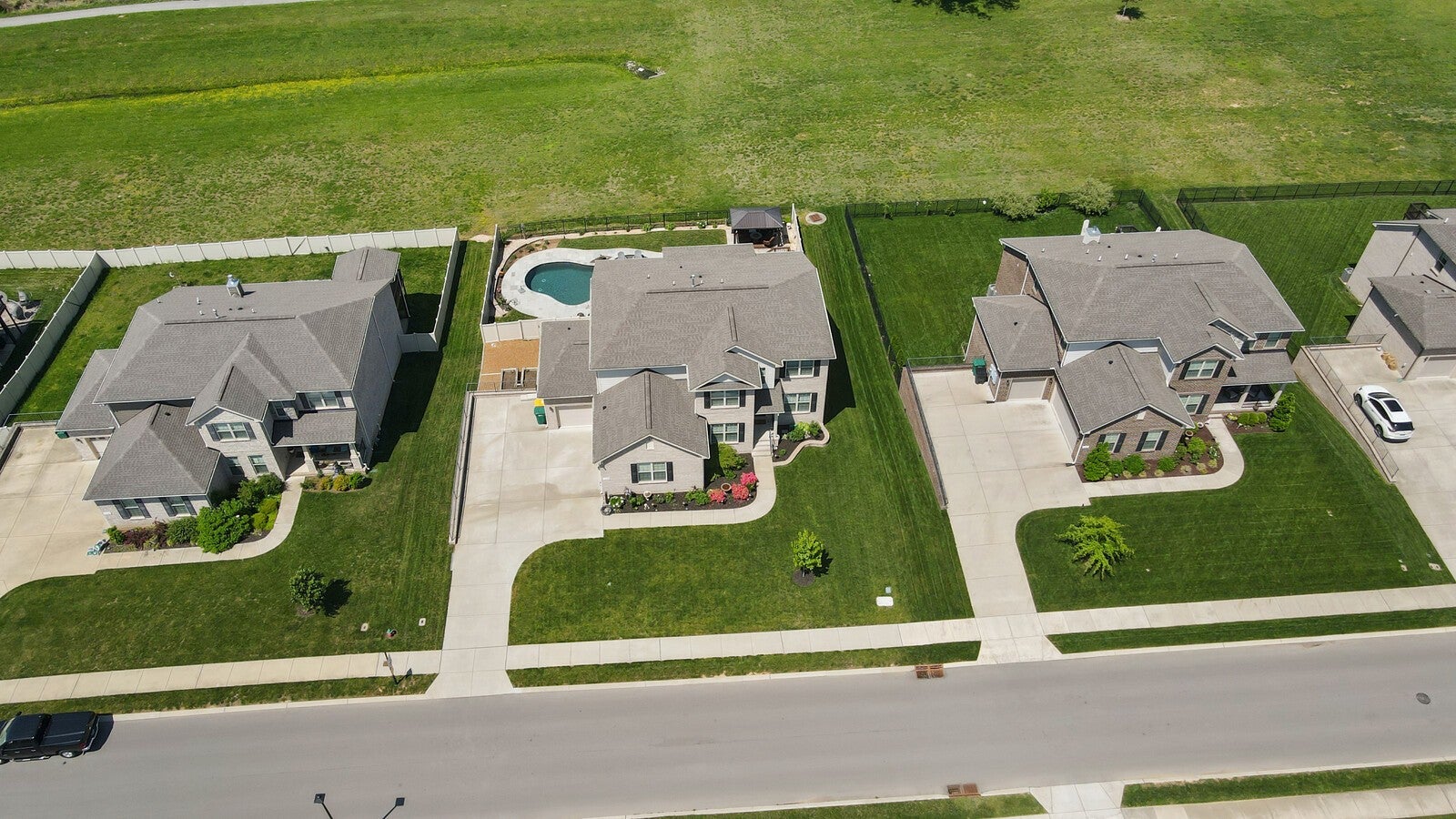 Spring Hill, Tennessee, 37174, United States, 5 Bedrooms Bedrooms, ,5 BathroomsBathrooms,Residential,Active,1790153