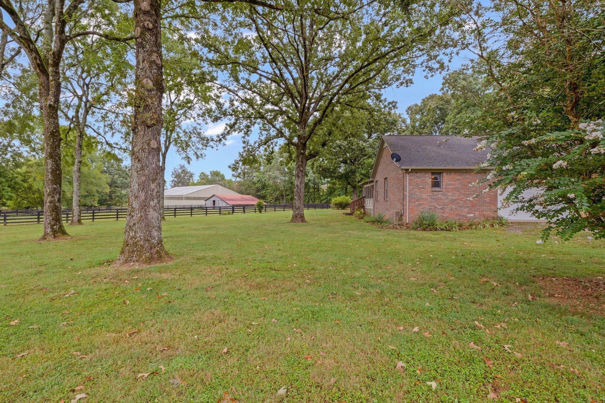 Columbia, Tennessee, 38401, United States, 3 Bedrooms Bedrooms, ,3 BathroomsBathrooms,Residential,Active,1936631