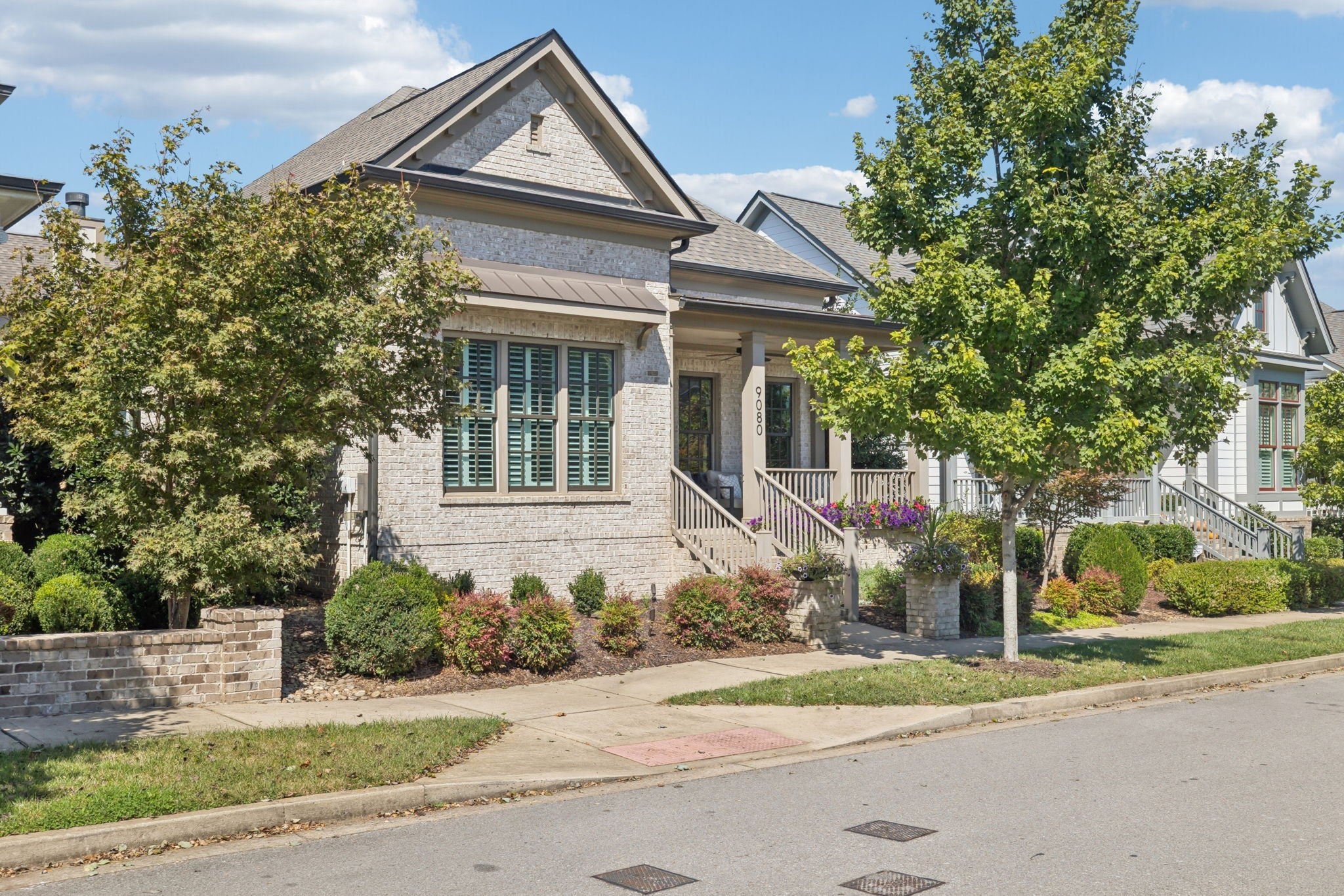 Franklin, Tennessee, 37064, United States, 3 Bedrooms Bedrooms, ,3 BathroomsBathrooms,Residential,Active,2010897