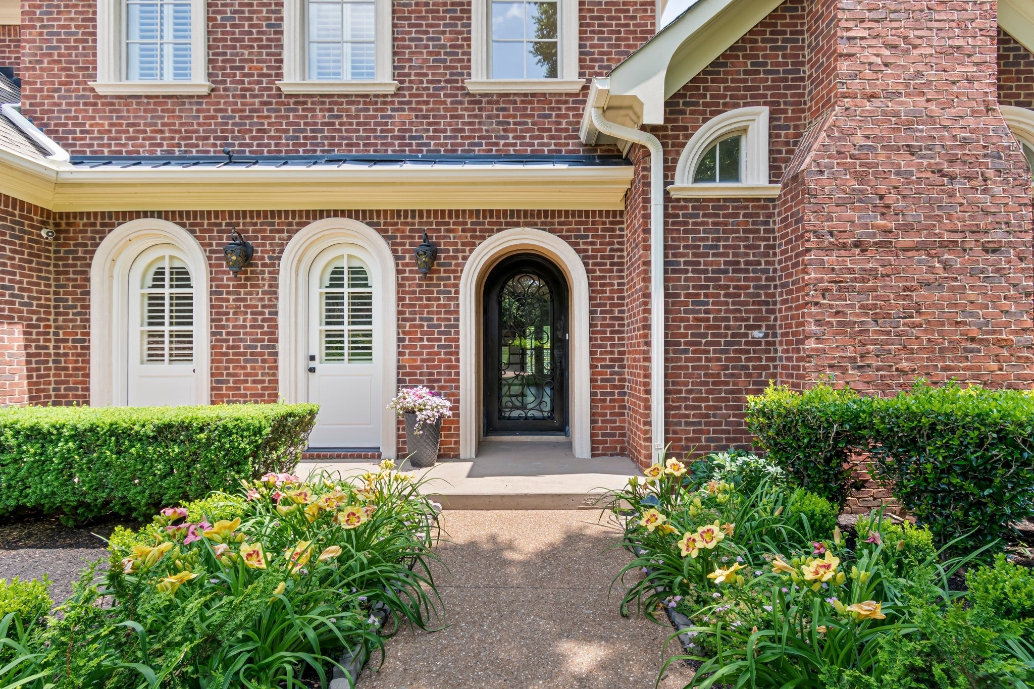 Brentwood, Tennessee, 37027, United States, 5 Bedrooms Bedrooms, ,6 BathroomsBathrooms,Residential,Active,1985582