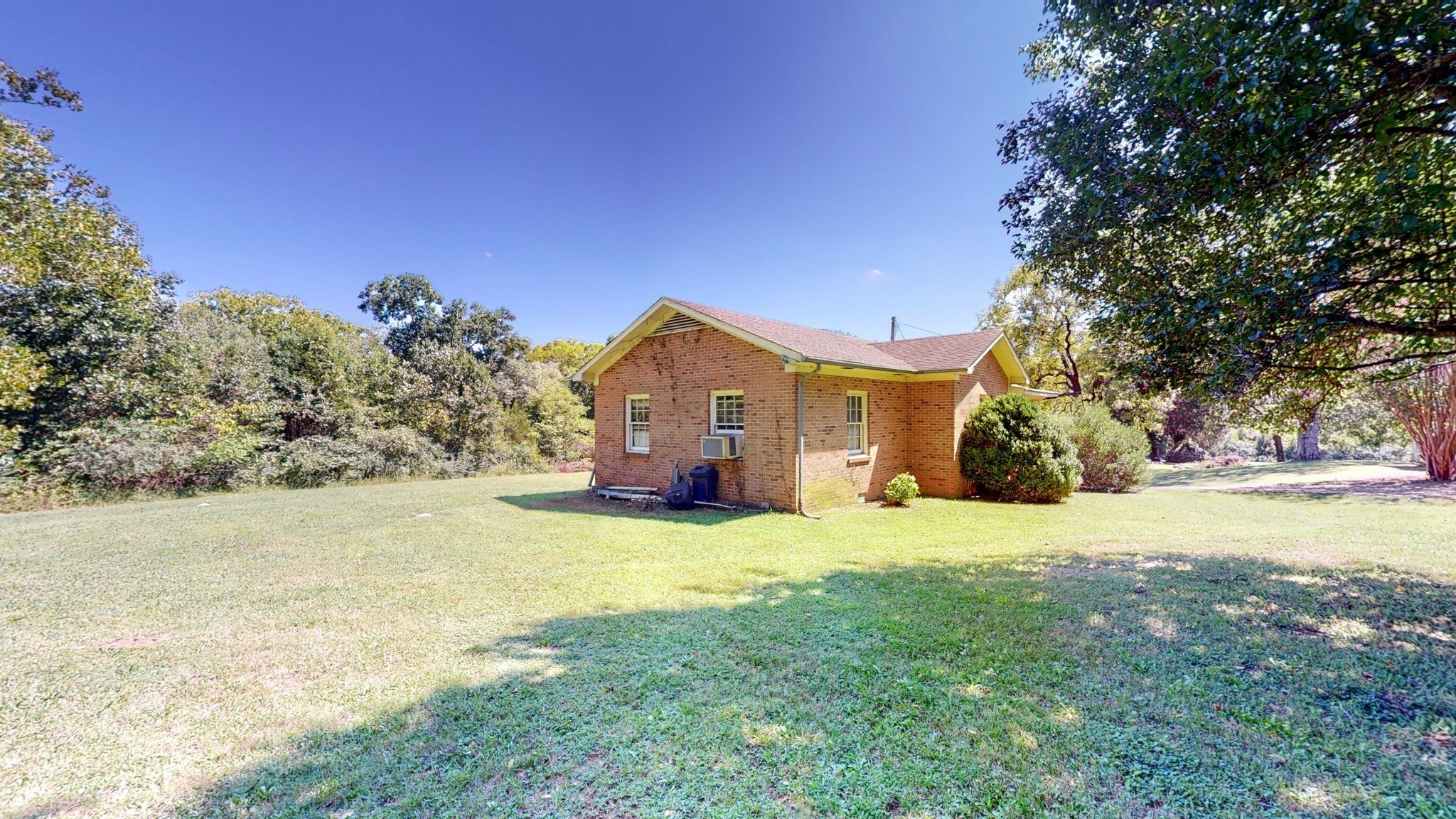 Columbia, Tennessee, 38401, United States, 3 Bedrooms Bedrooms, ,2 BathroomsBathrooms,Residential,Active,1920269