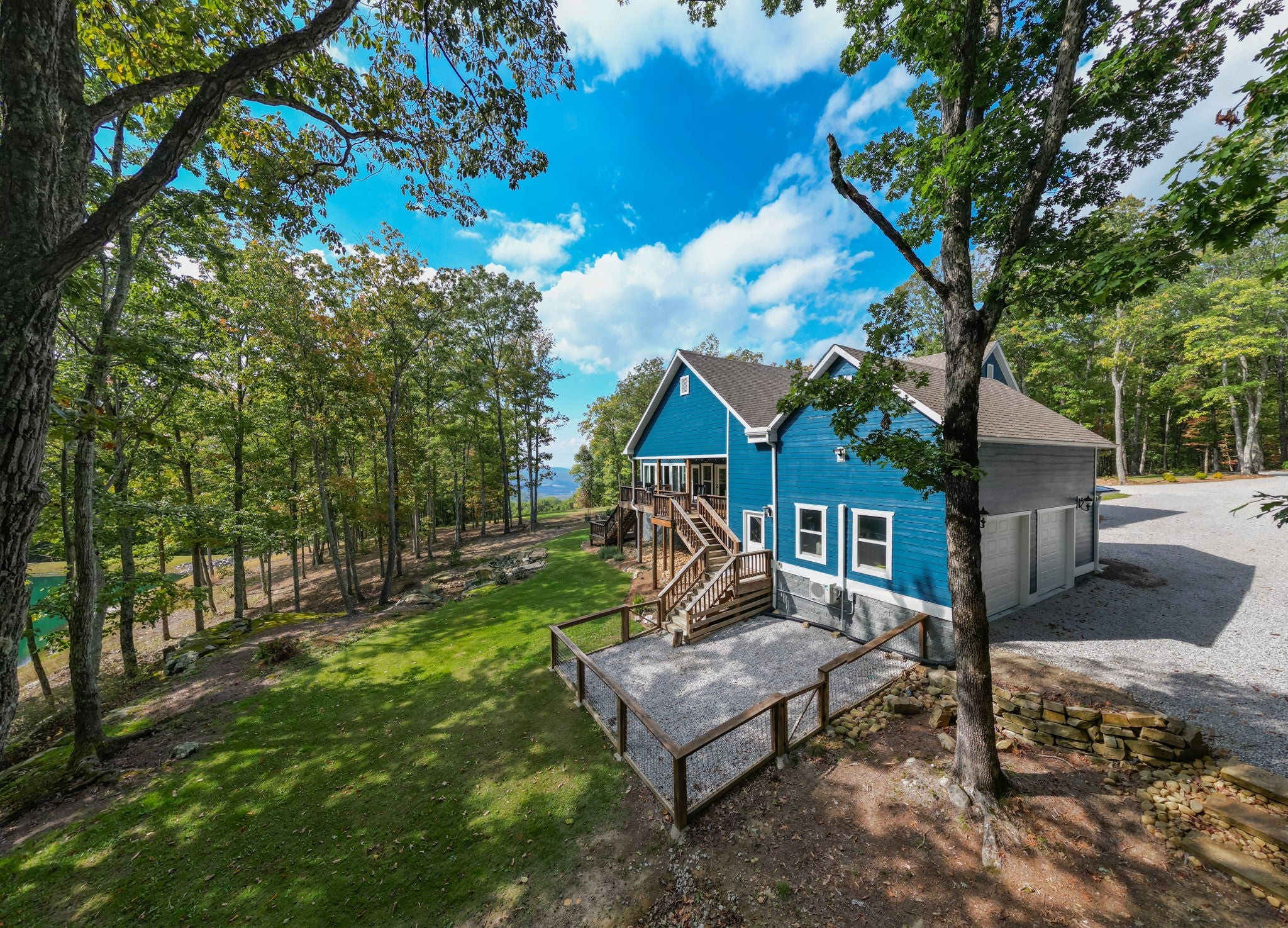 Altamont, Tennessee, 37301, United States, 4 Bedrooms Bedrooms, ,5 BathroomsBathrooms,Residential,Active,1967131