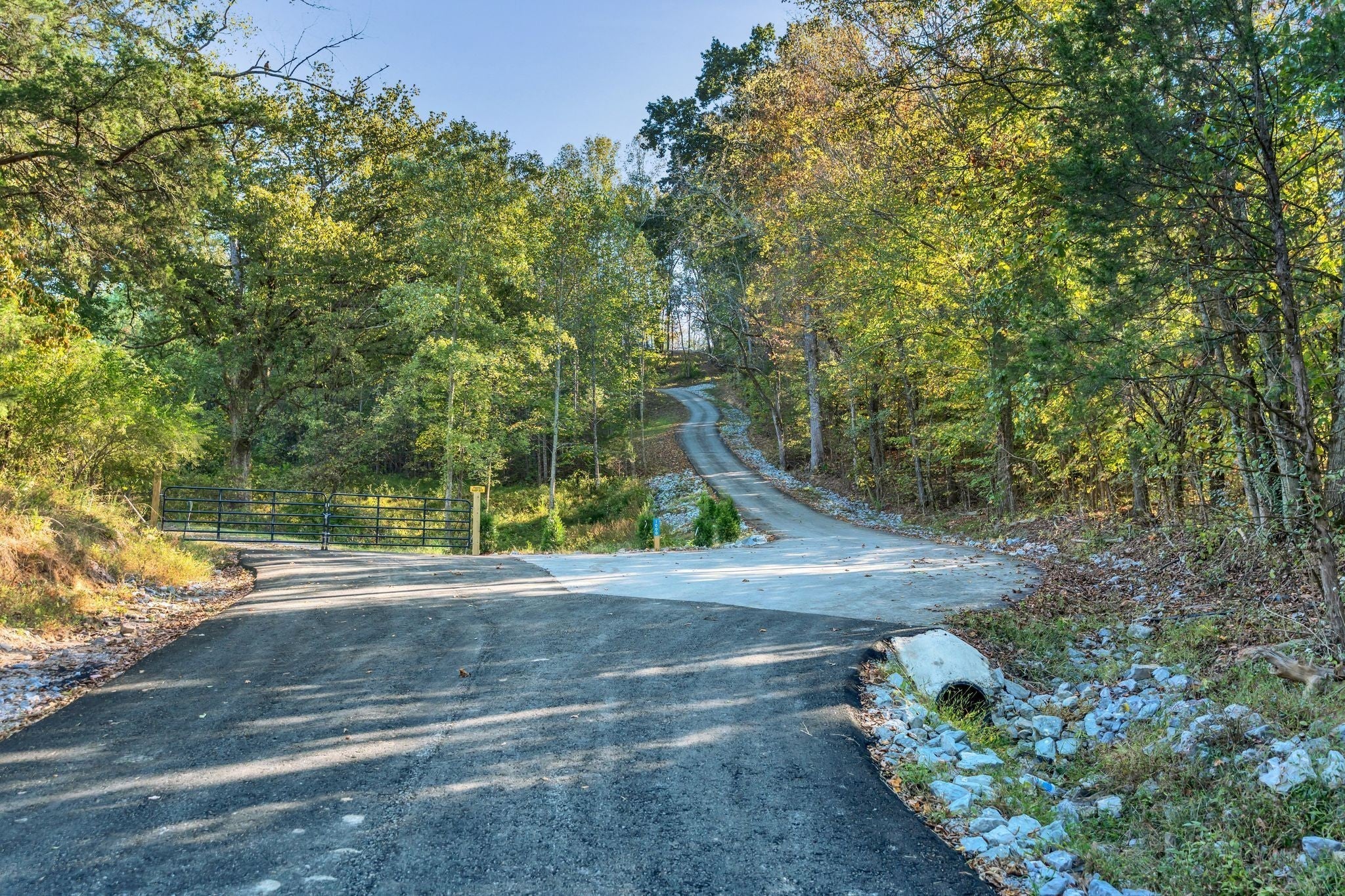 Hendersonville, Tennessee, 37075, United States, 4 Bedrooms Bedrooms, ,4 BathroomsBathrooms,Residential,Active,2011440