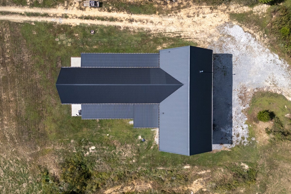 Westmoreland, Tennessee, 37186, United States, 3 Bedrooms Bedrooms, ,3 BathroomsBathrooms,Residential,Active,1964466