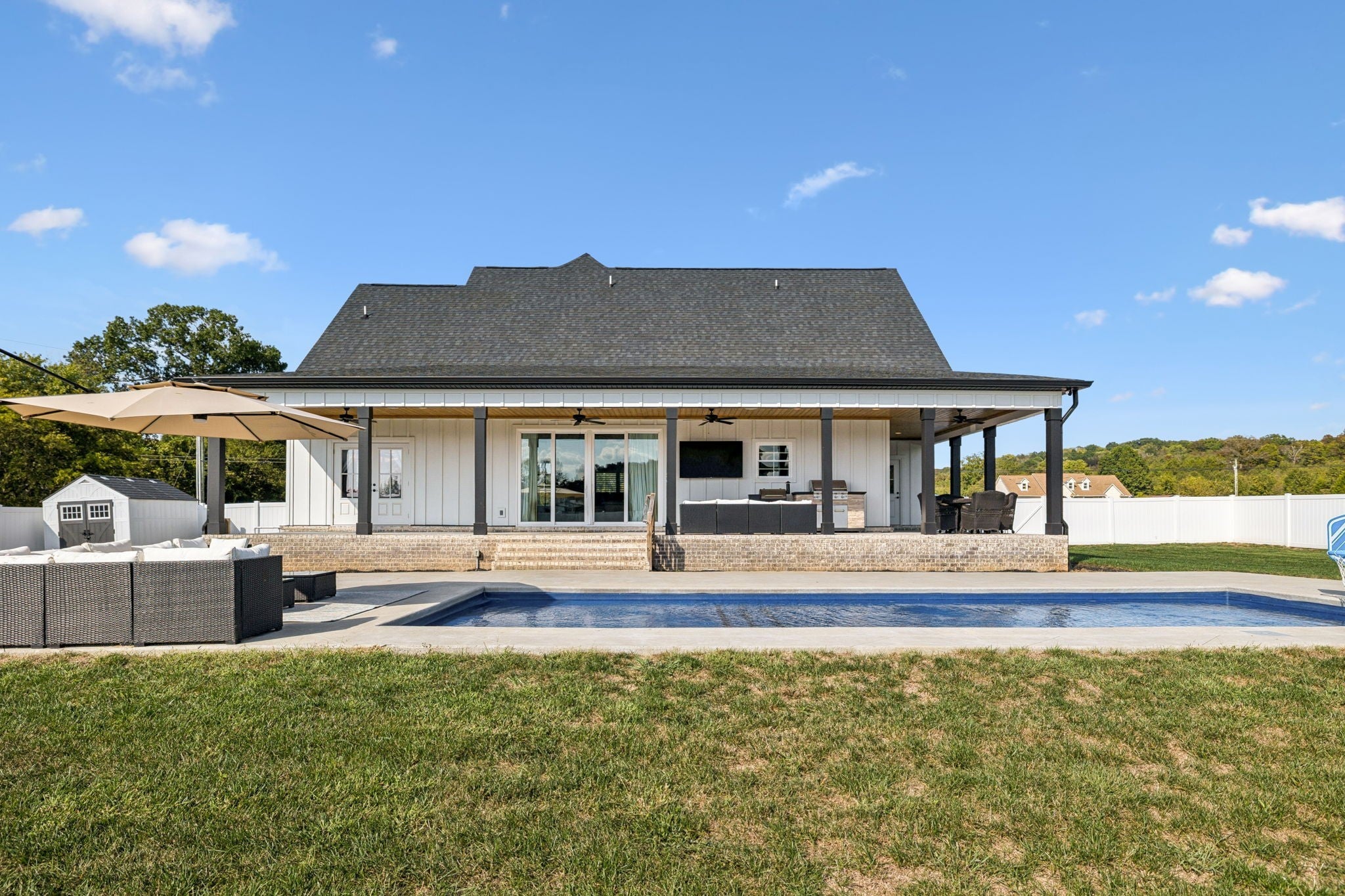 Lebanon, Tennessee, 37090, United States, 3 Bedrooms Bedrooms, ,4 BathroomsBathrooms,Residential,Active,2006888