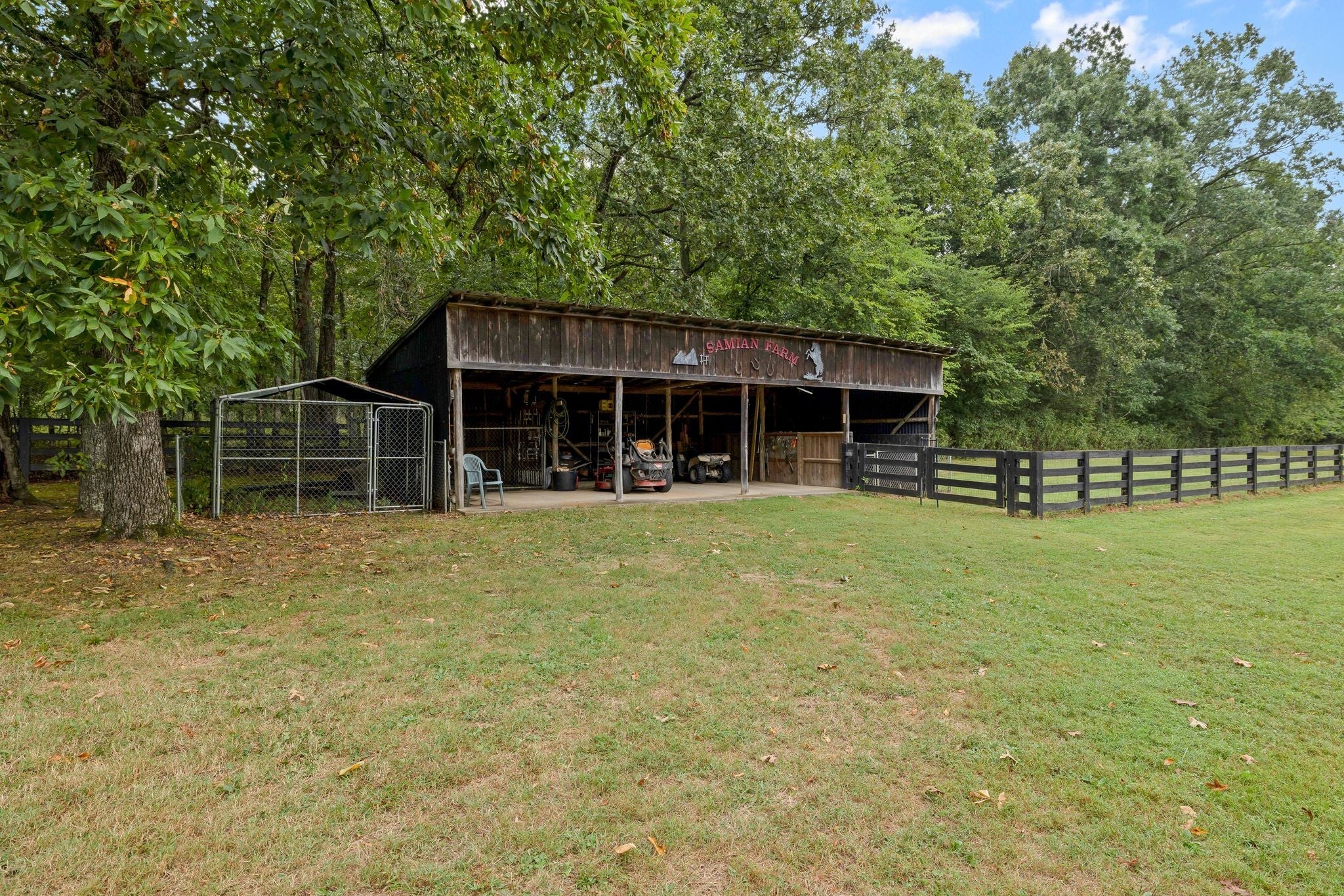 Columbia, Tennessee, 38401, United States, 3 Bedrooms Bedrooms, ,3 BathroomsBathrooms,Residential,Active,1936631