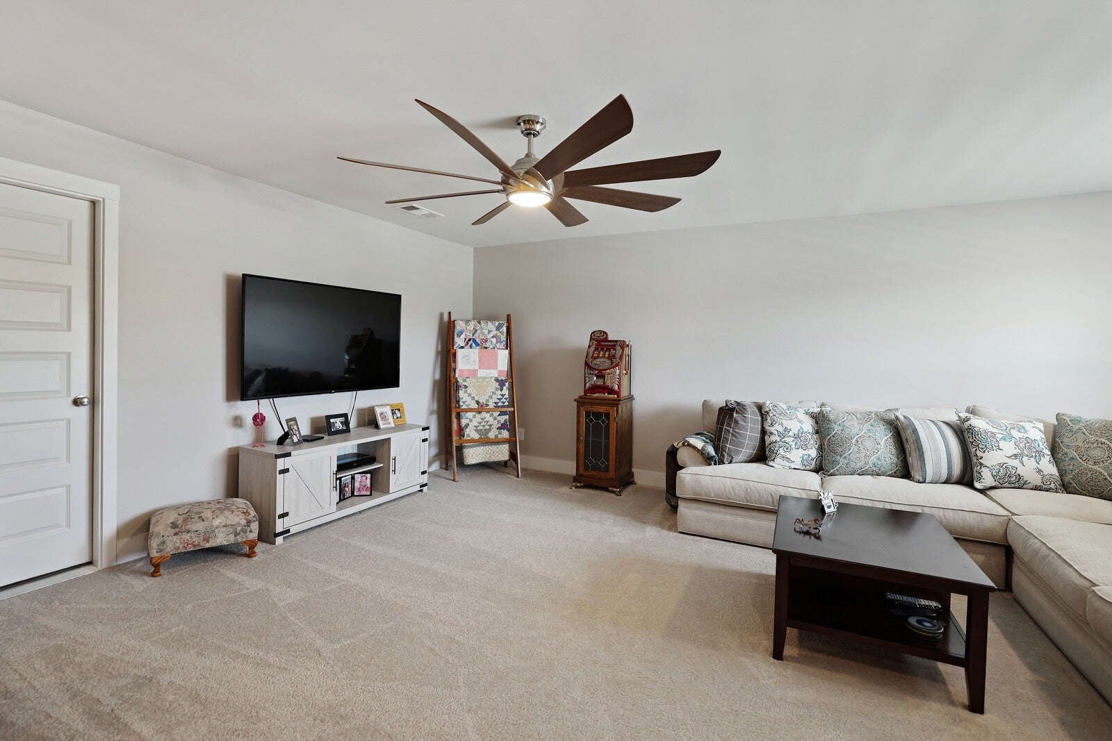 Spring Hill, Tennessee, 37174, United States, 5 Bedrooms Bedrooms, ,5 BathroomsBathrooms,Residential,Active,1790153