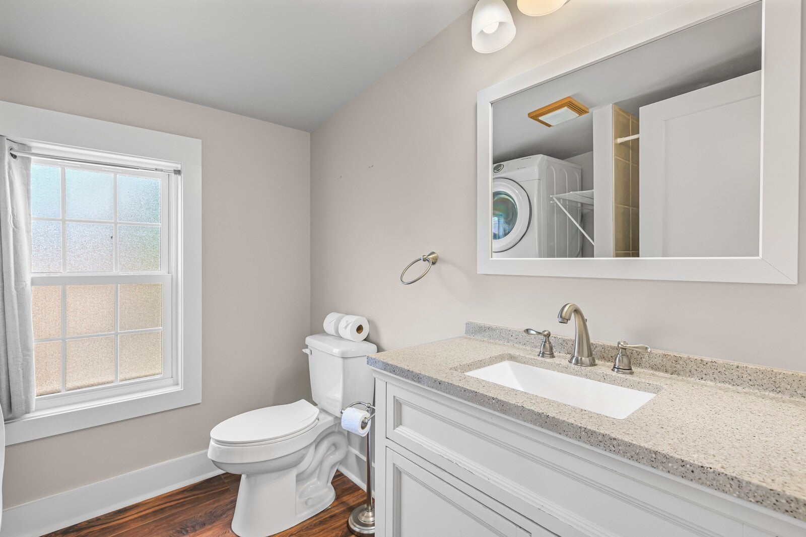 Nashville, Tennessee, 37212, United States, 4 Bedrooms Bedrooms, ,4 BathroomsBathrooms,Residential,Active,1999175