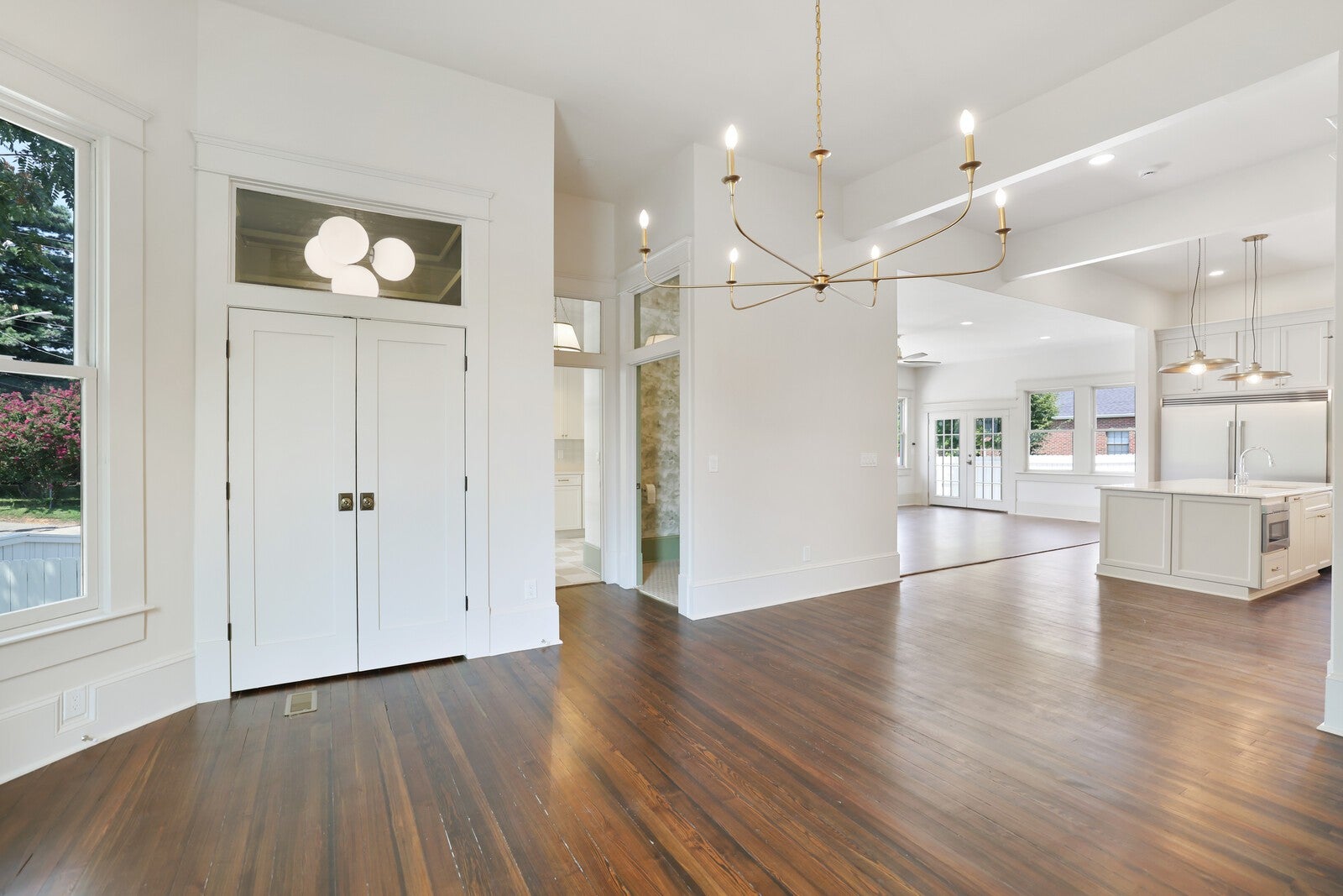 Nashville, Tennessee, 37204, United States, 4 Bedrooms Bedrooms, ,4 BathroomsBathrooms,Residential,Active,1922332